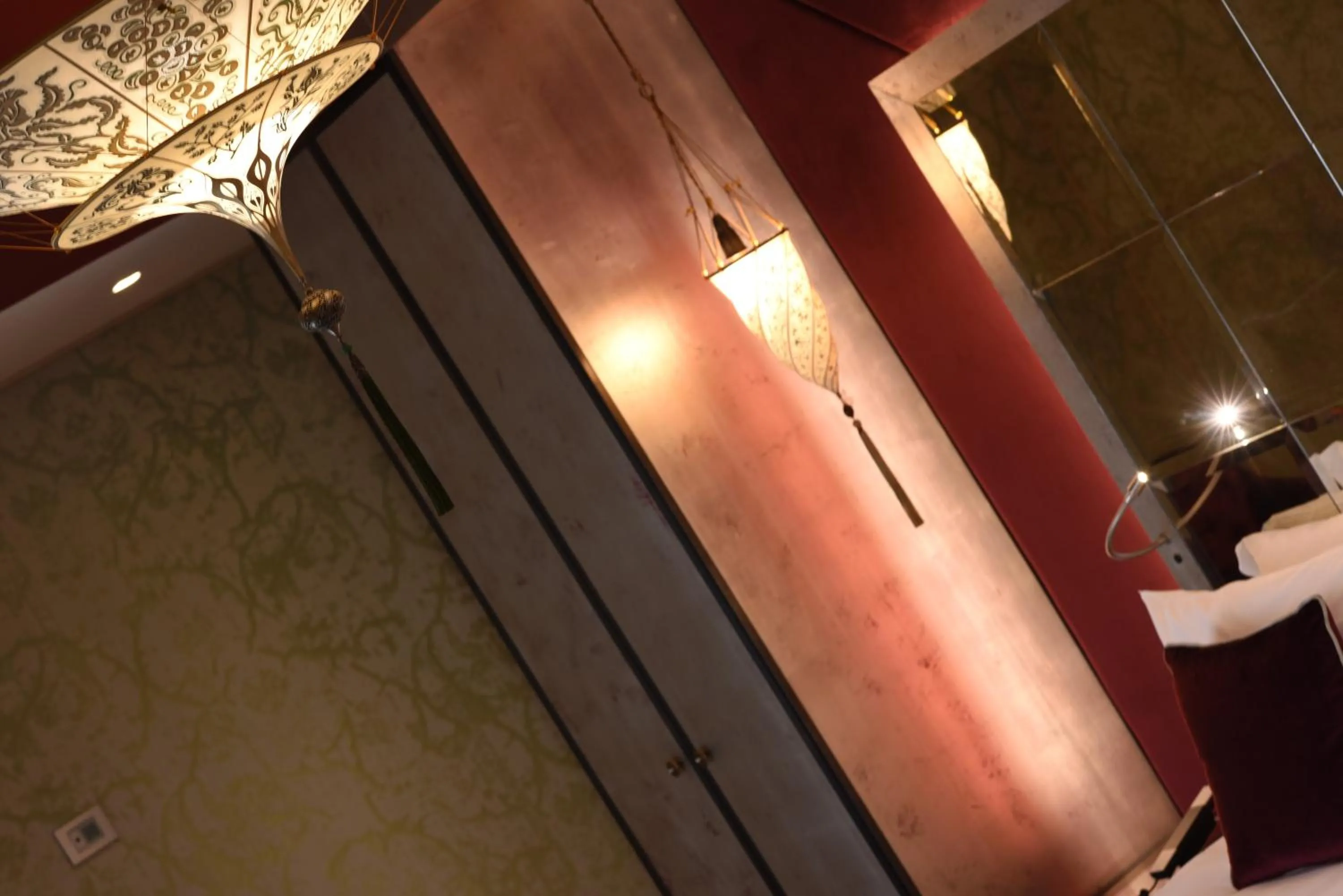 Decorative detail in Santa Croce Boutique Hotel