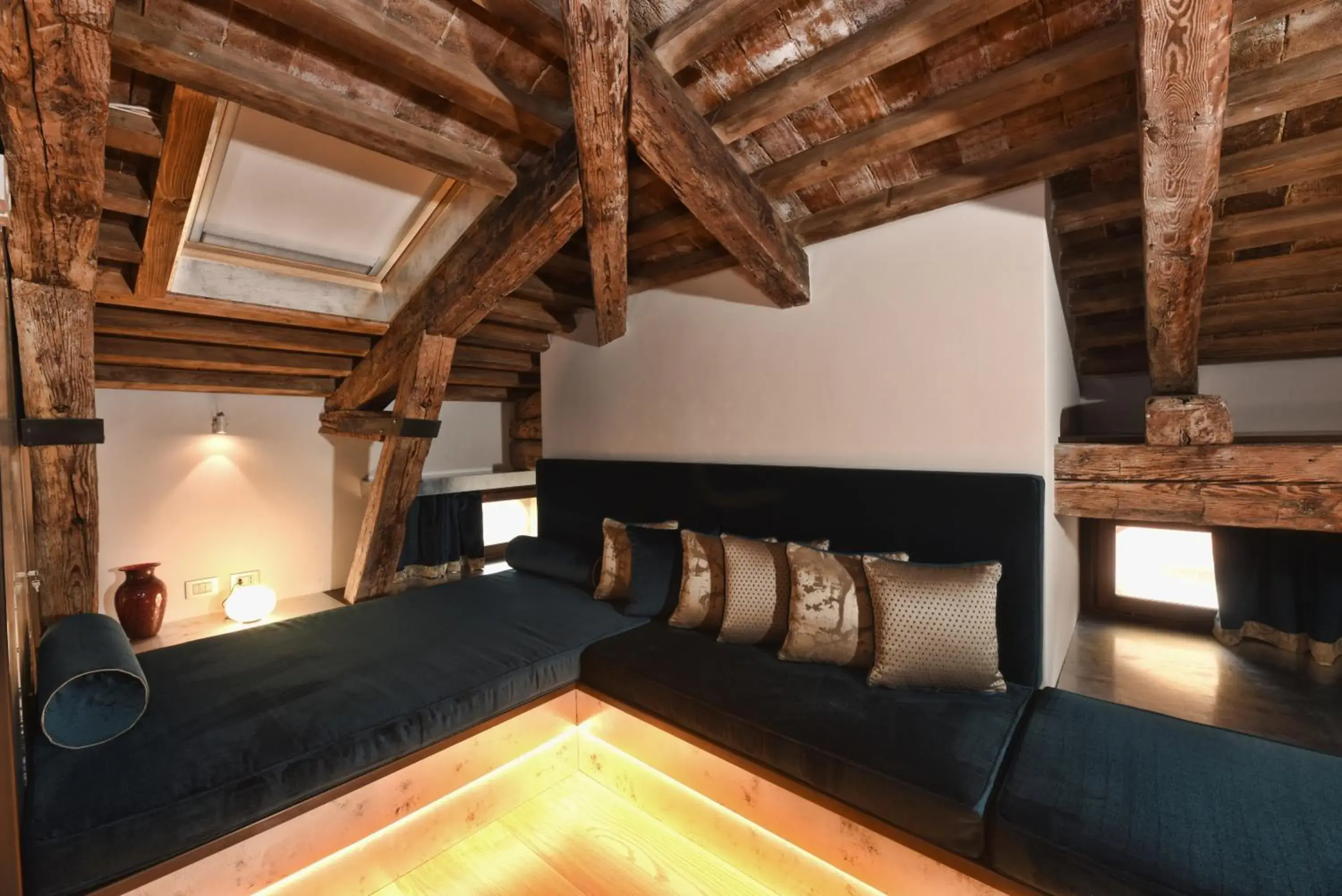 Deluxe Double Room with Shower - single occupancy in Santa Croce Boutique Hotel Deluxe Double Room with Shower - single occupancy in Santa Croce Boutique Hotel