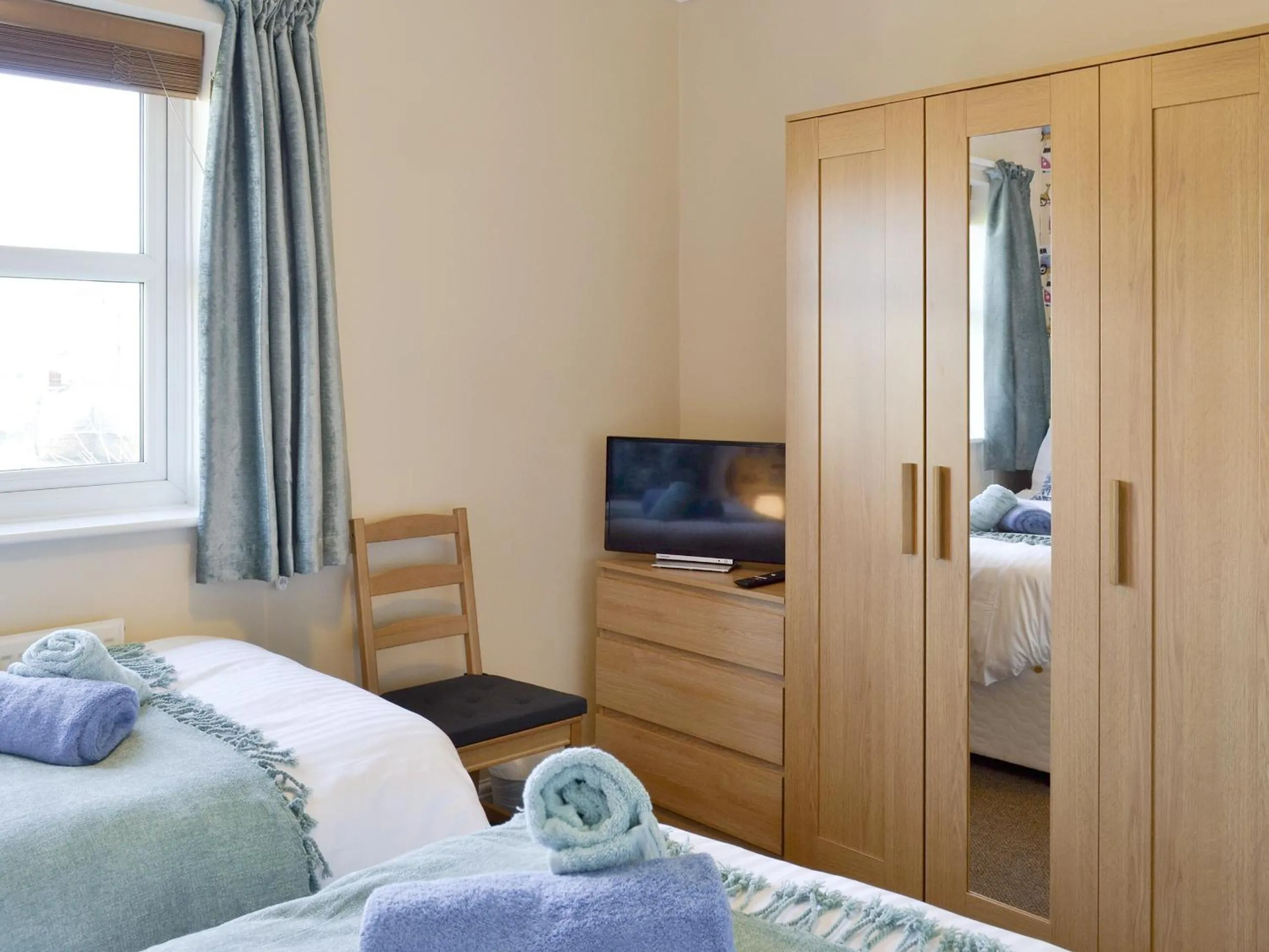 Property building, Bed in Signals Court