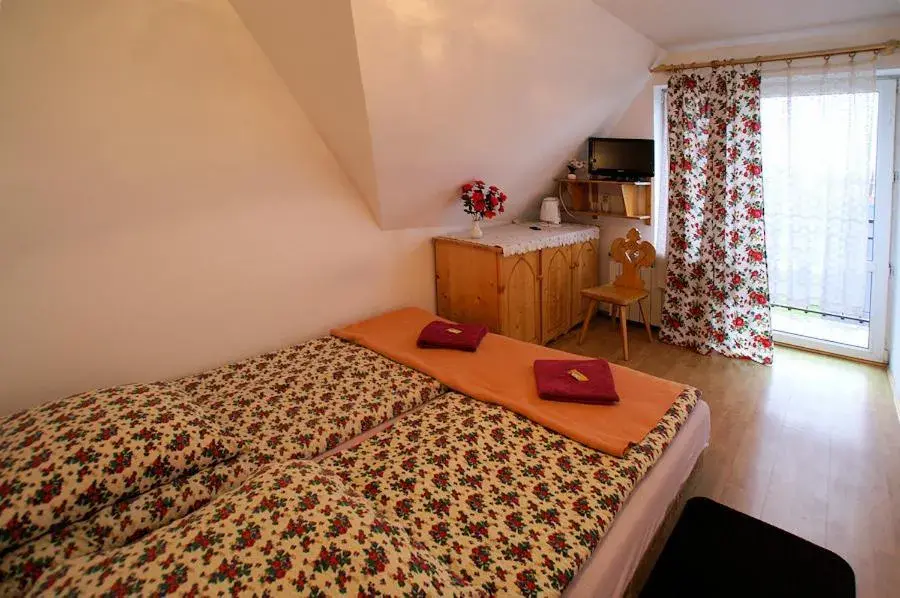 Twin Room in "Harnaś" Ząb-Bustryk Twin Room in "Harnaś" Ząb-Bustryk