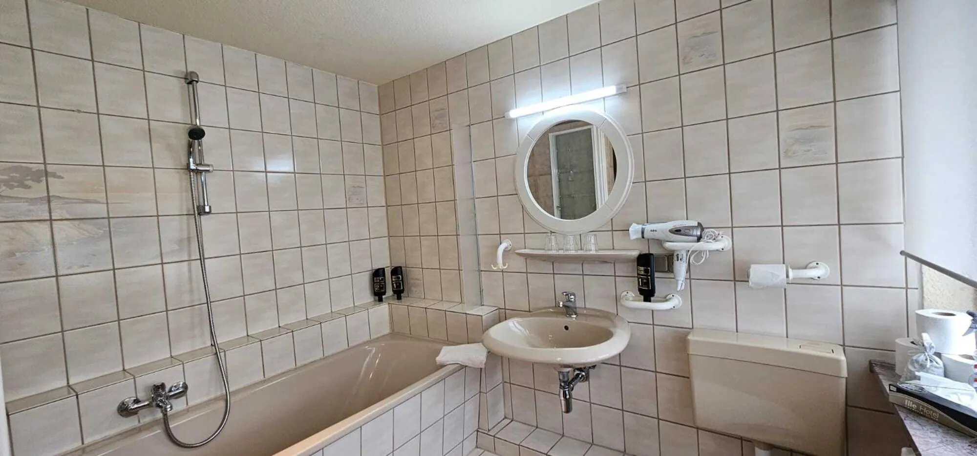 Bathroom in Hotelbetriebe Güldenhaupt GmbH