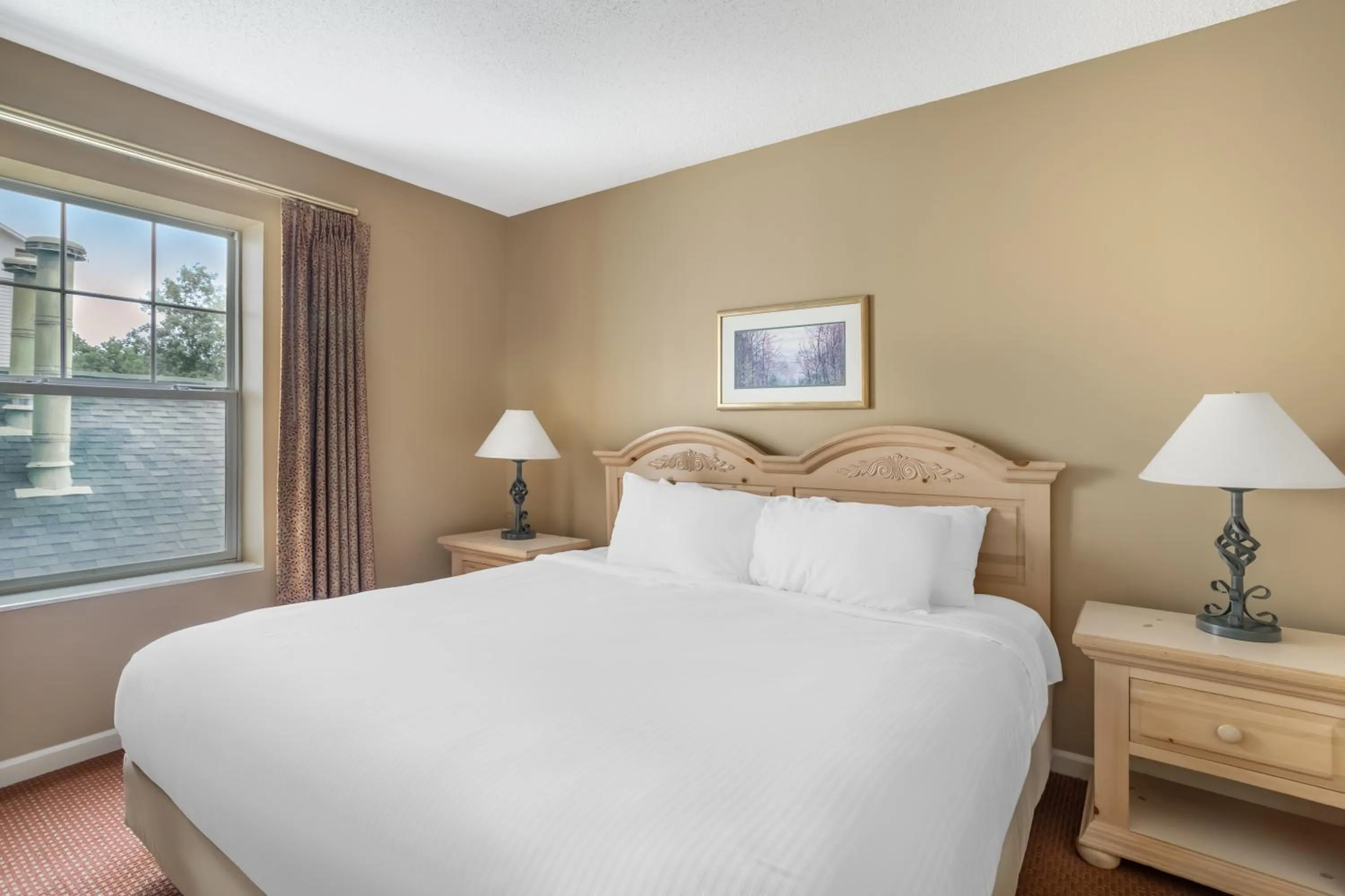 Bed in Sunrise Ridge Resort