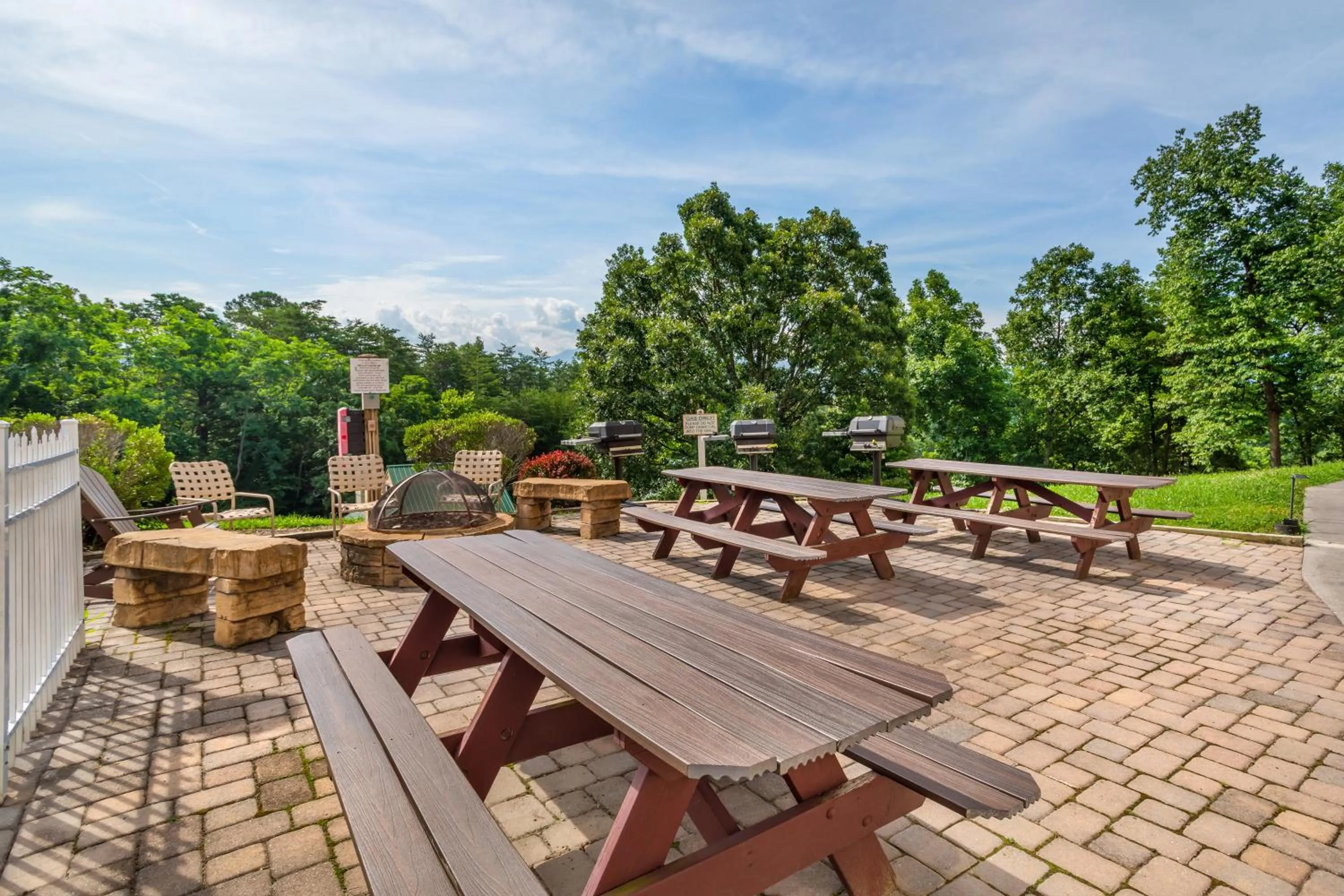 BBQ facilities in Sunrise Ridge Resort