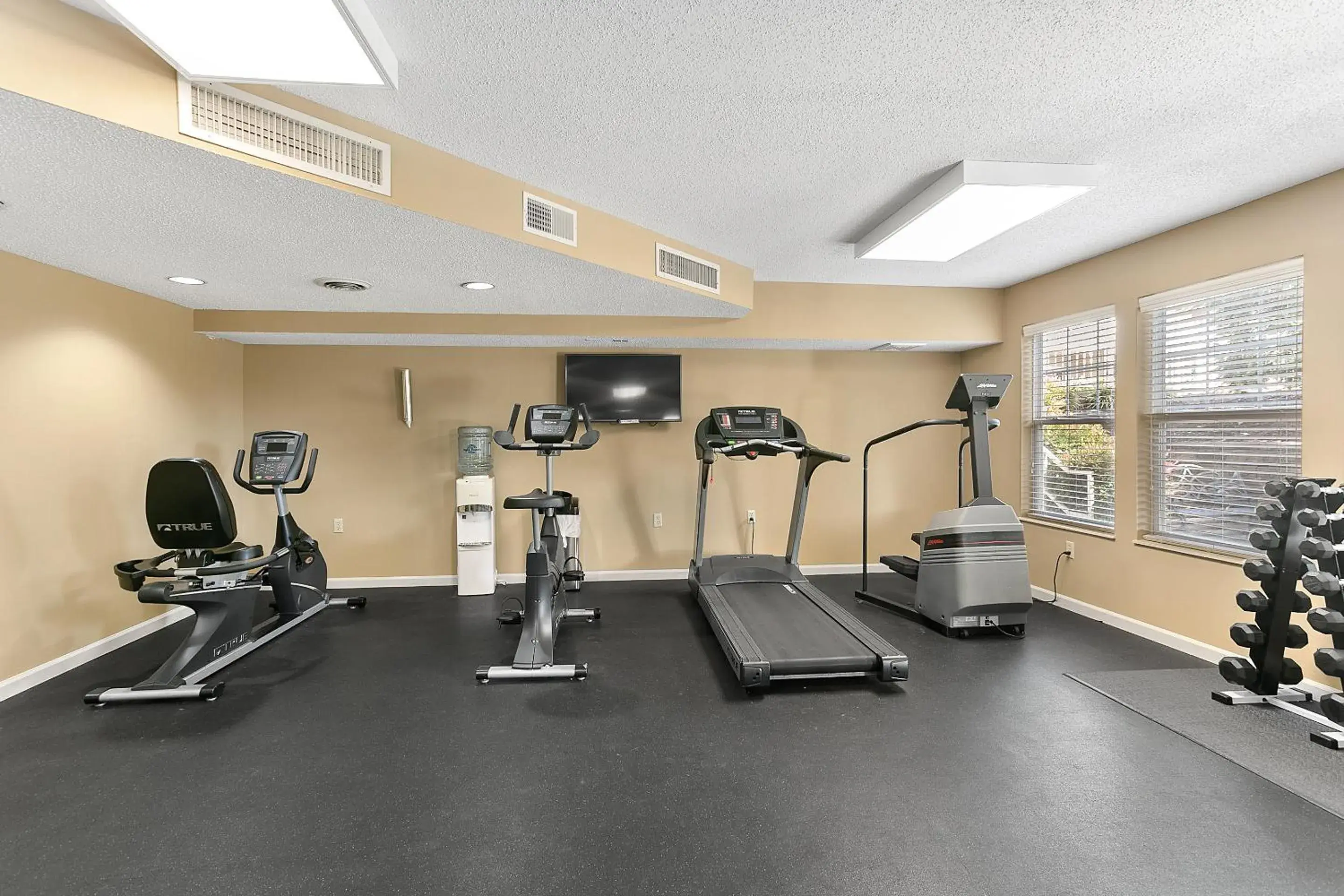 Fitness centre/facilities in Sunrise Ridge Resort Fitness centre/facilities in Sunrise Ridge Resort