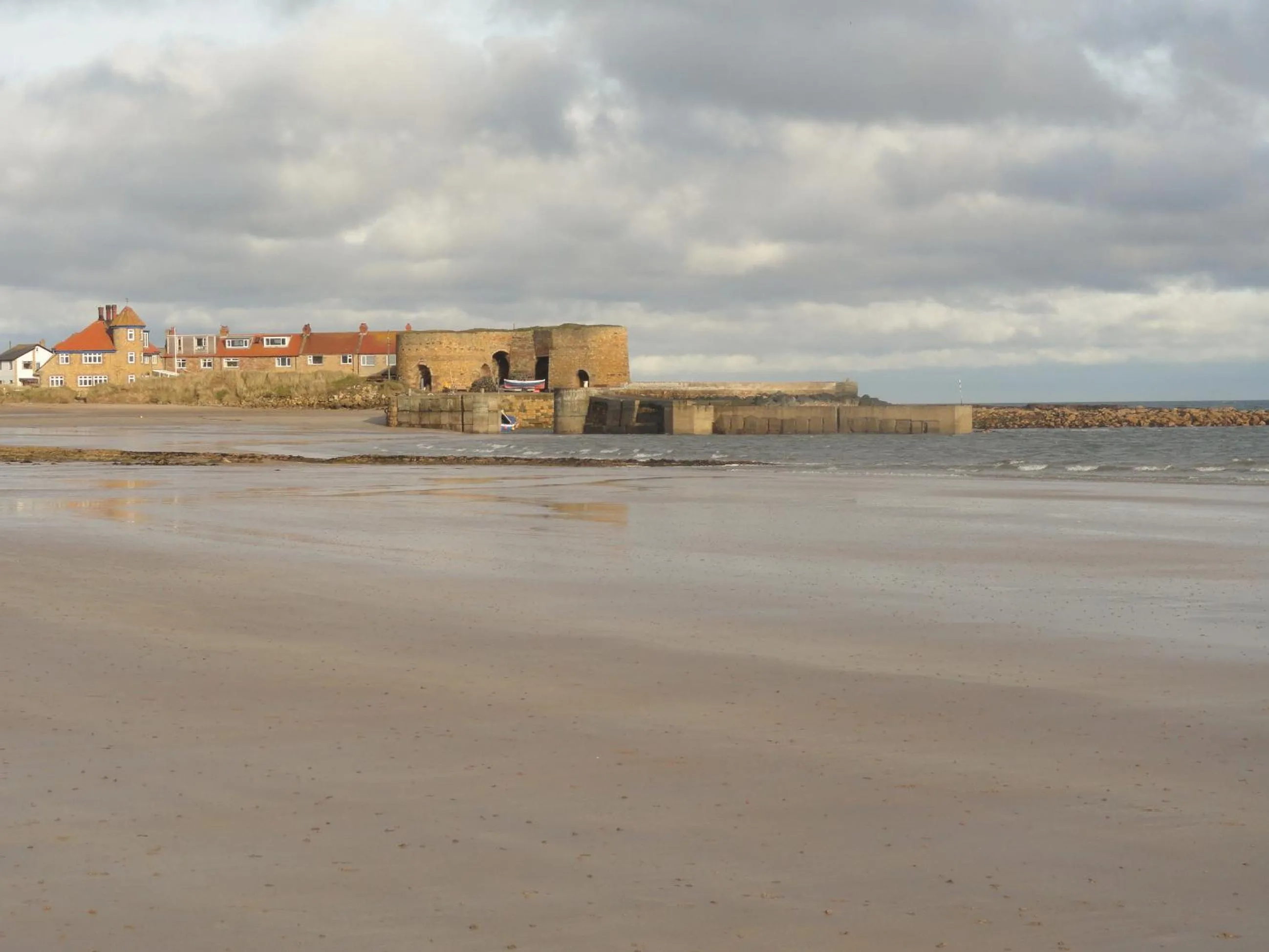 Property building in Dune View