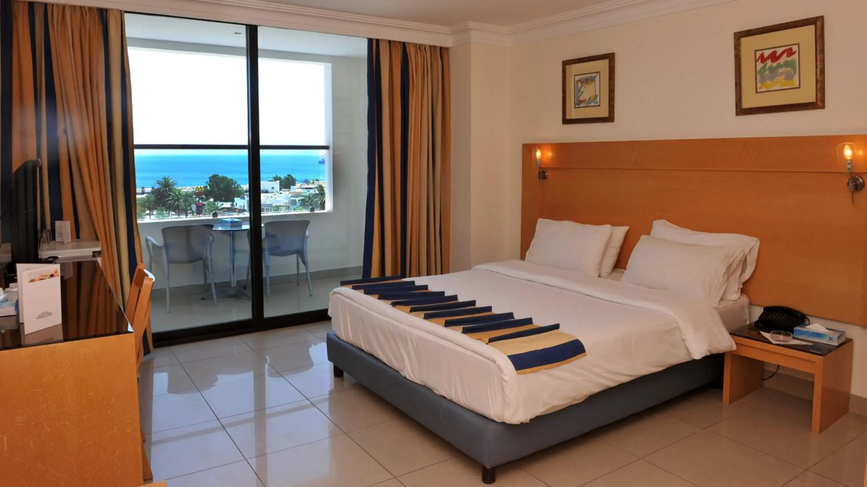 Double Room with Balcony and Sea View in Mina Hotel Double Room with Balcony and Sea View in Mina Hotel