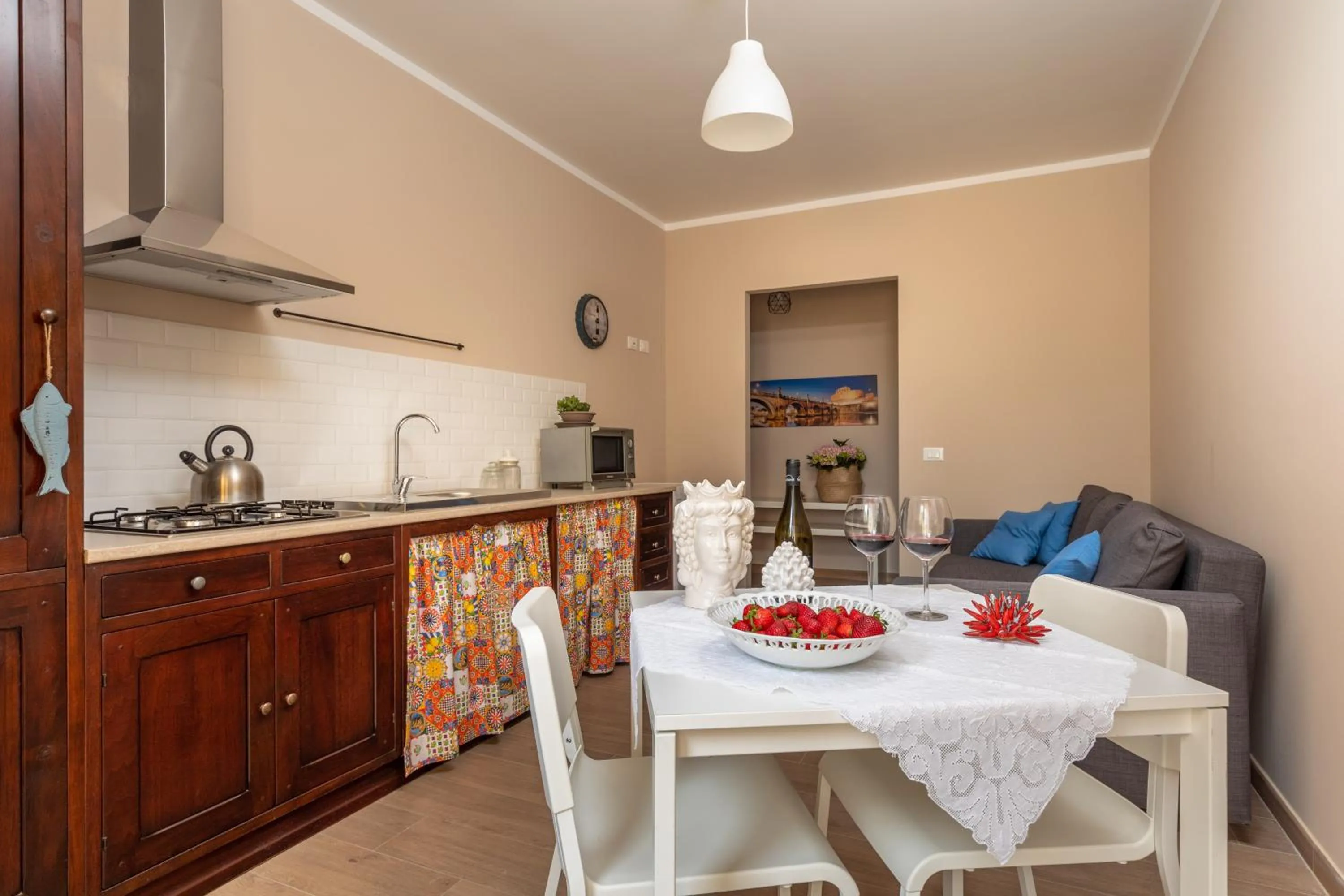 Communal kitchen in B&B Medusa