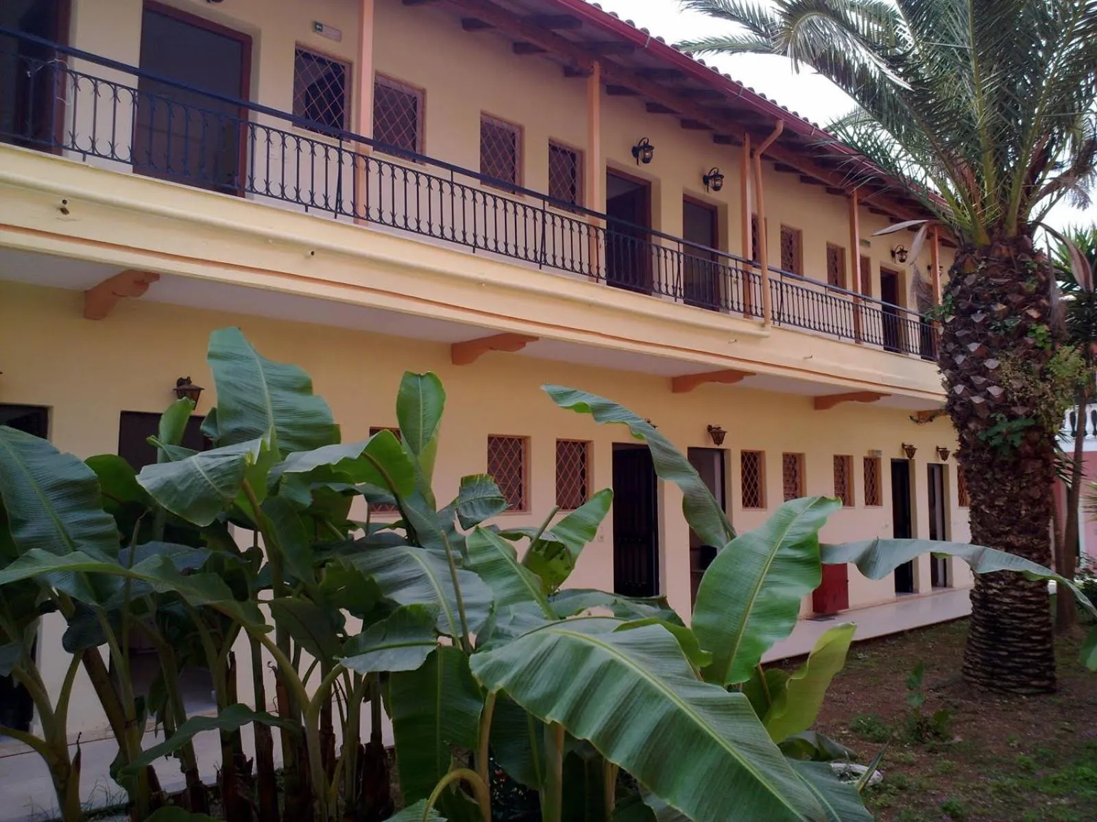 Facade/entrance in Sophie Studios