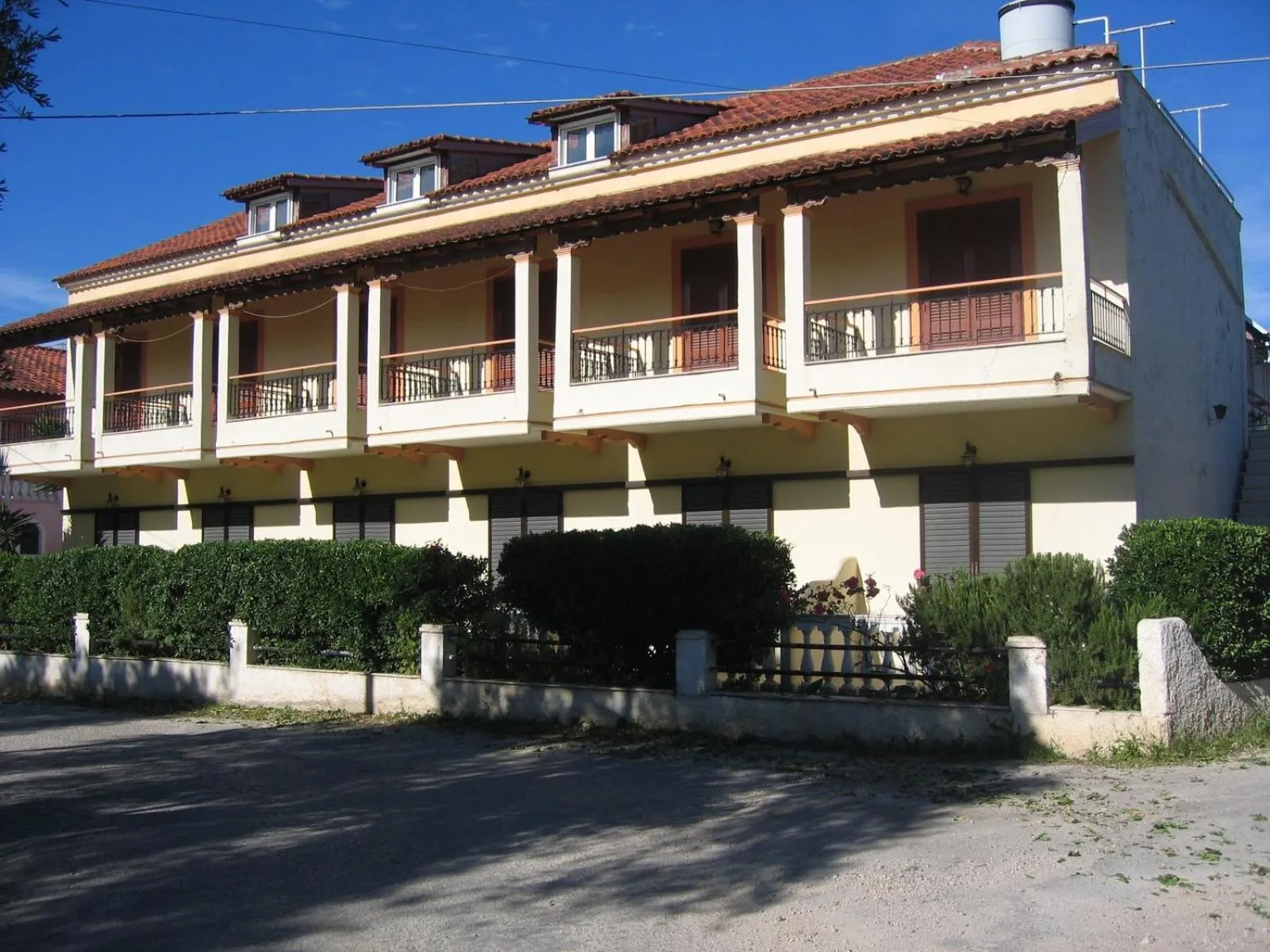 Property building in Sophie Studios