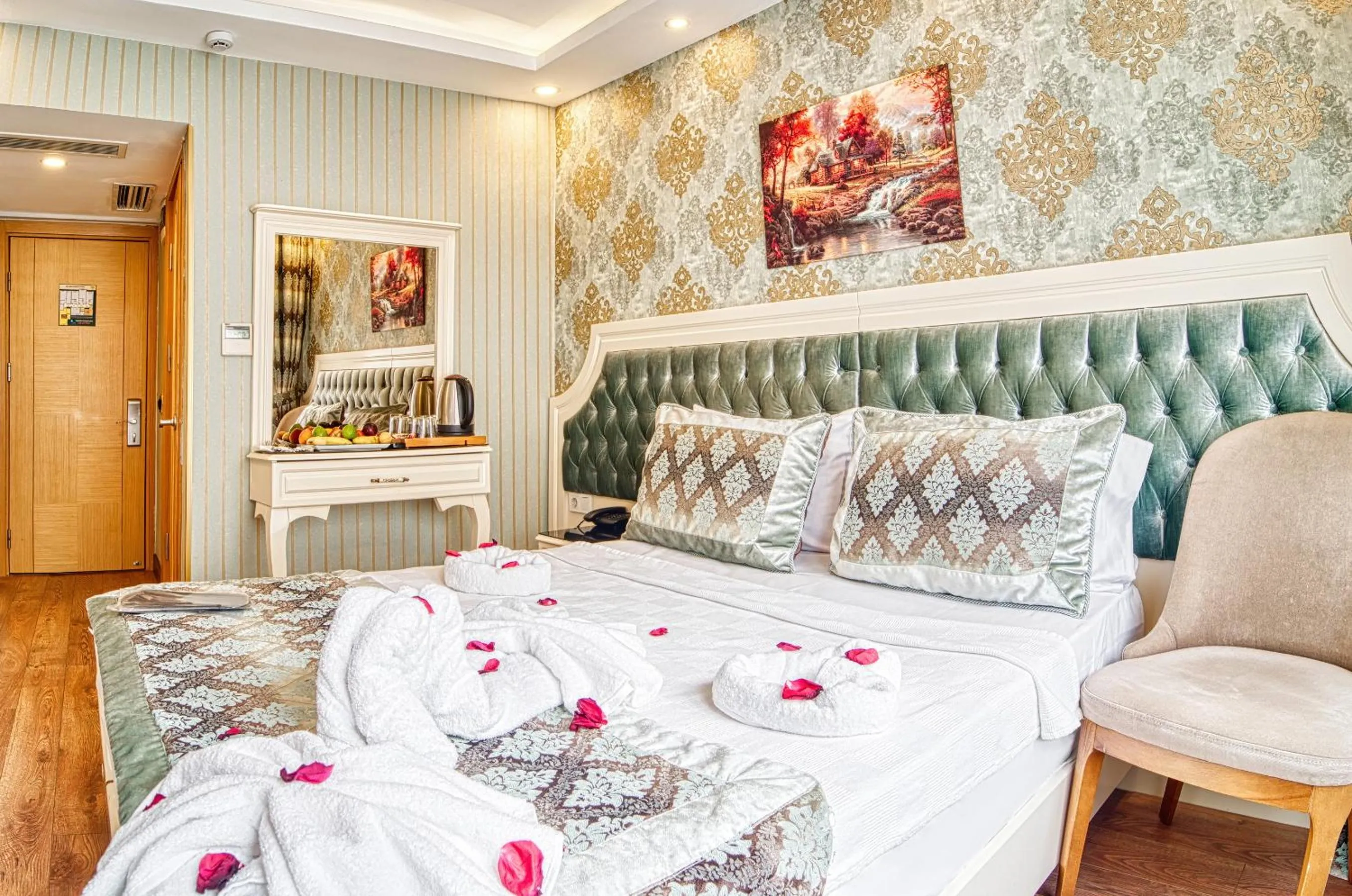 Bed in Sirkeci Ersu Hotel & SPA