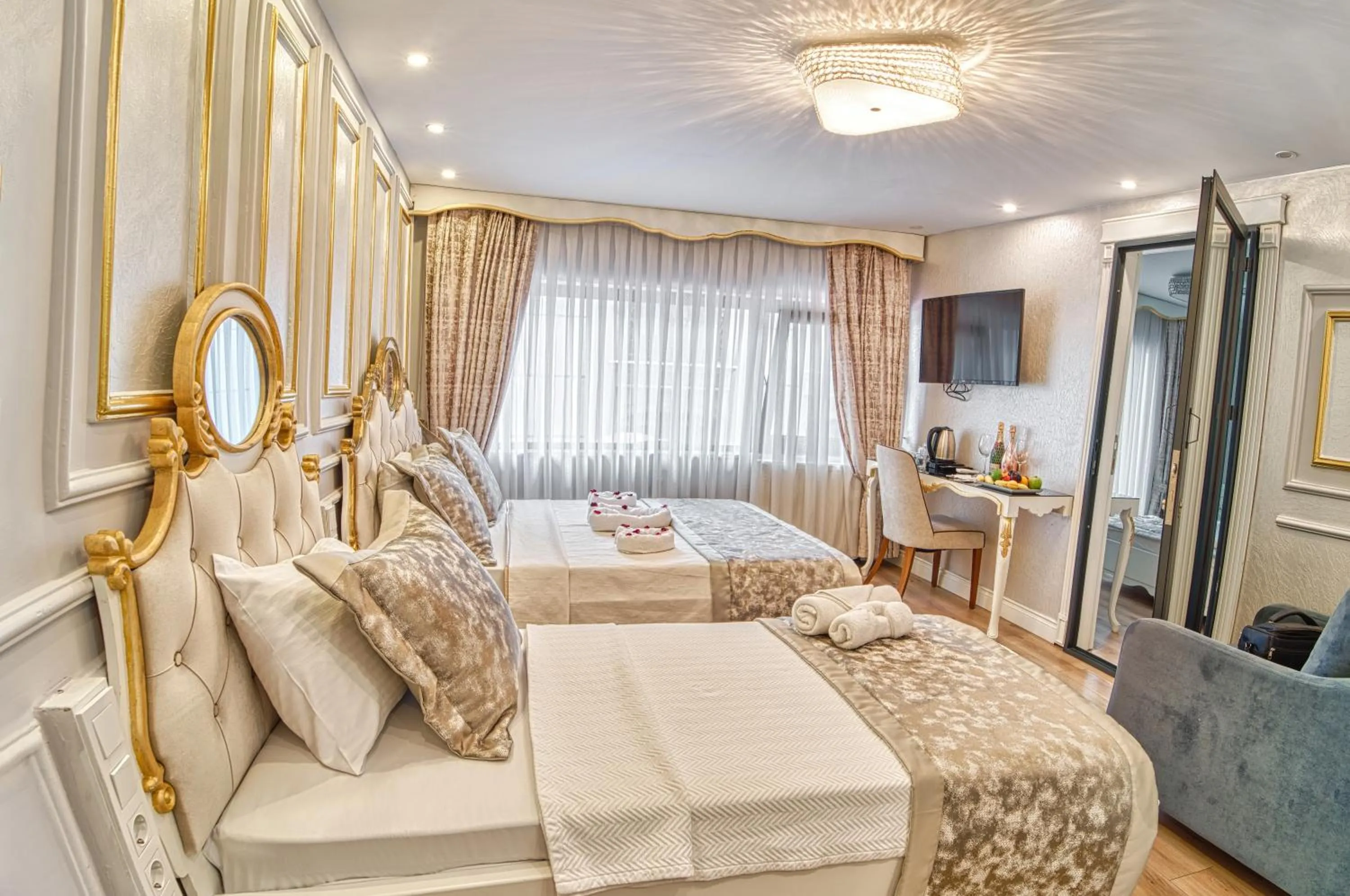 TV and multimedia, Bed in Sirkeci Ersu Hotel & SPA