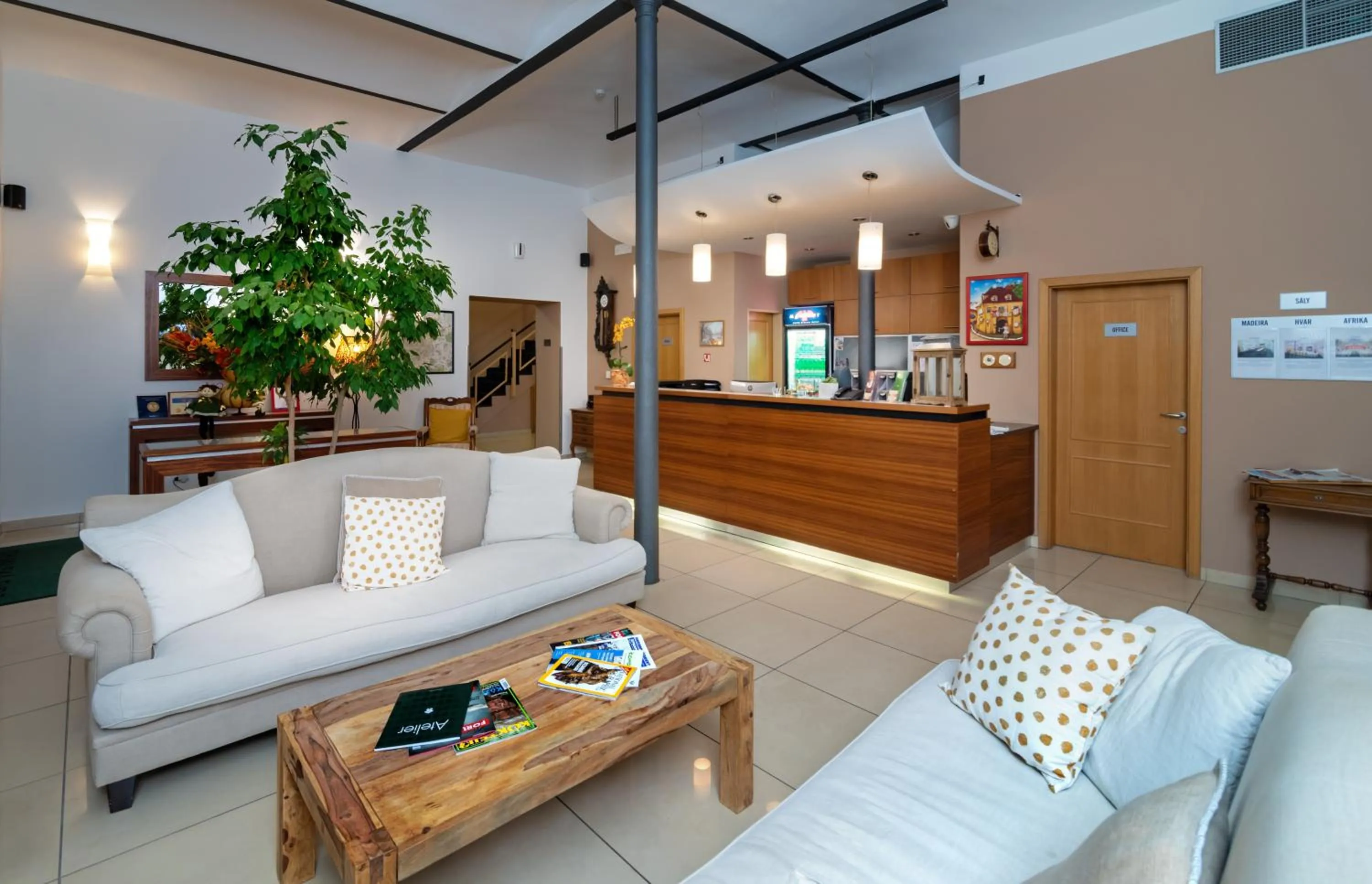 Property building in Hotel Chvalská Tvrz