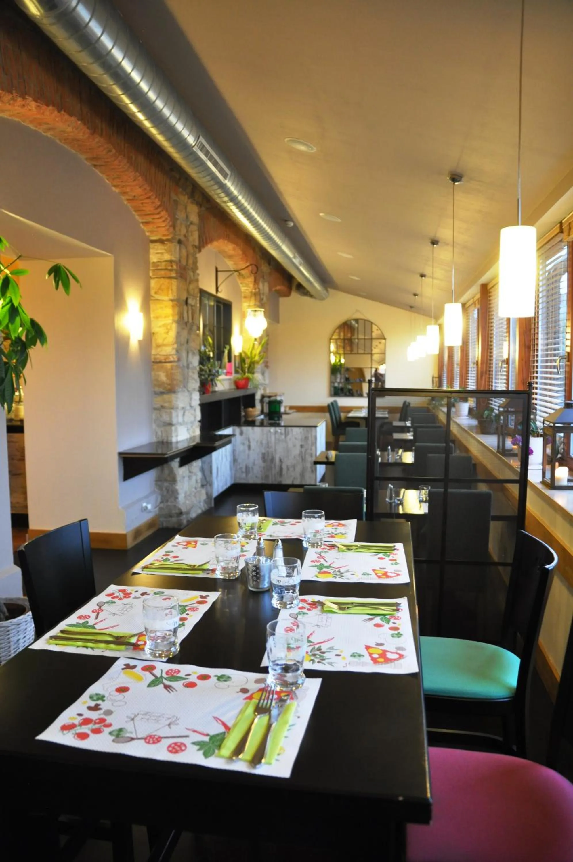 Restaurant/places to eat in Hotel Chvalská Tvrz