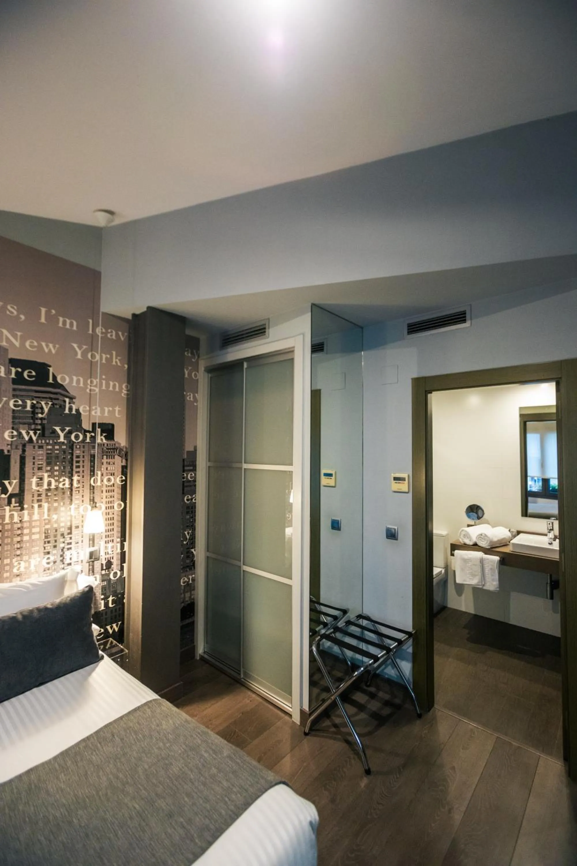 Bathroom, Bed in Le Petit Boutique Hotel