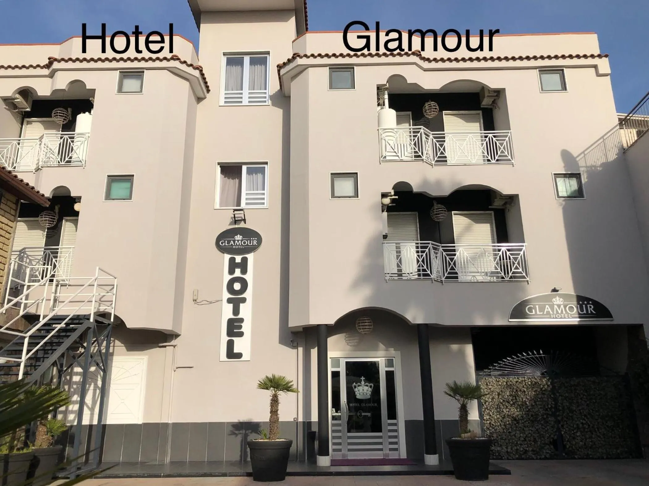 Facade/entrance in Hotel Glamour