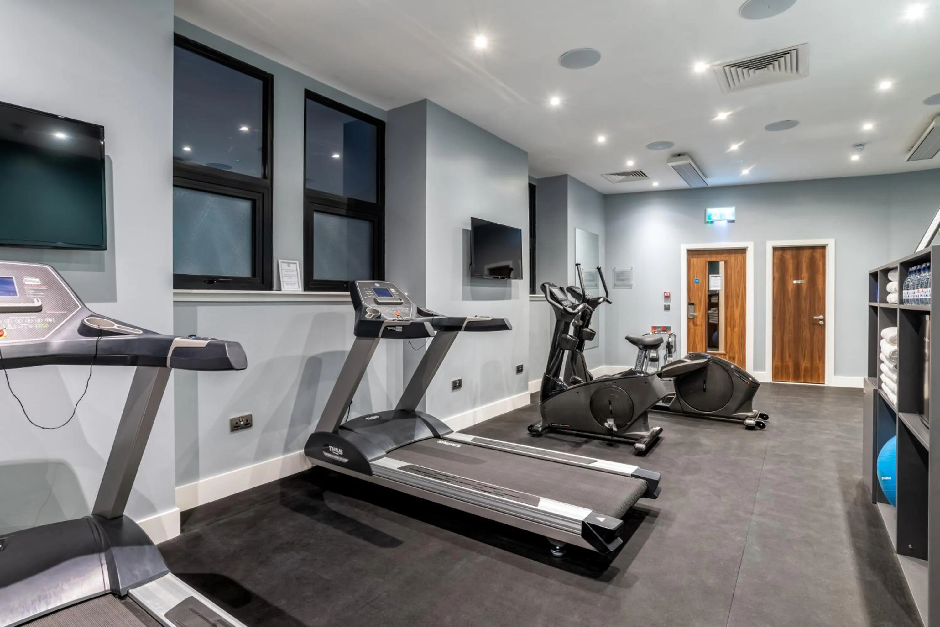Fitness centre/facilities in Sandman Signature Aberdeen Hotel & Spa