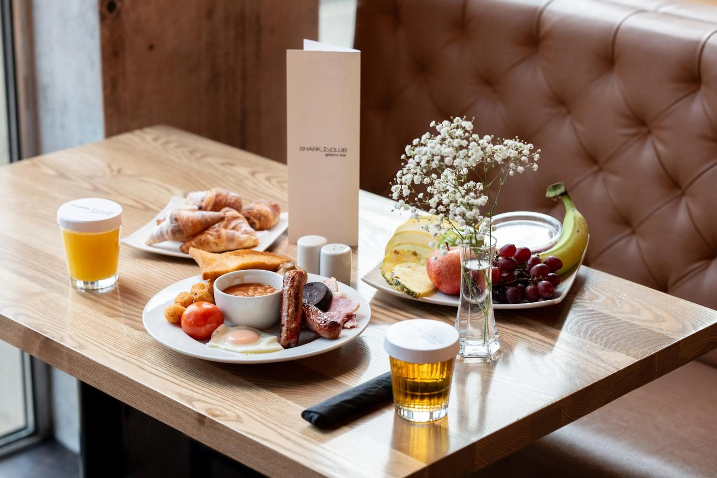 Breakfast in Sandman Signature Aberdeen Hotel & Spa