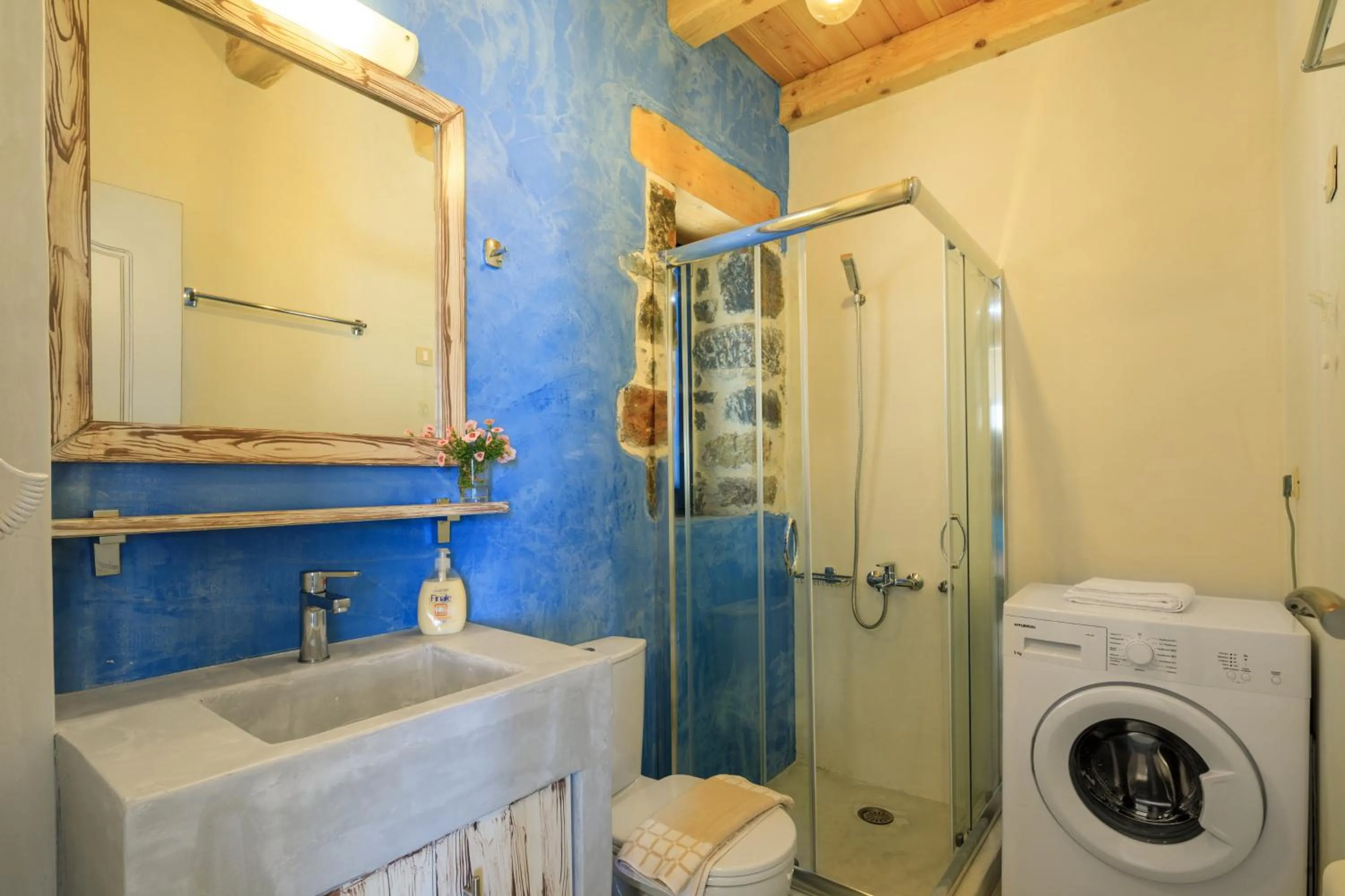 Bathroom in Molos Apartments