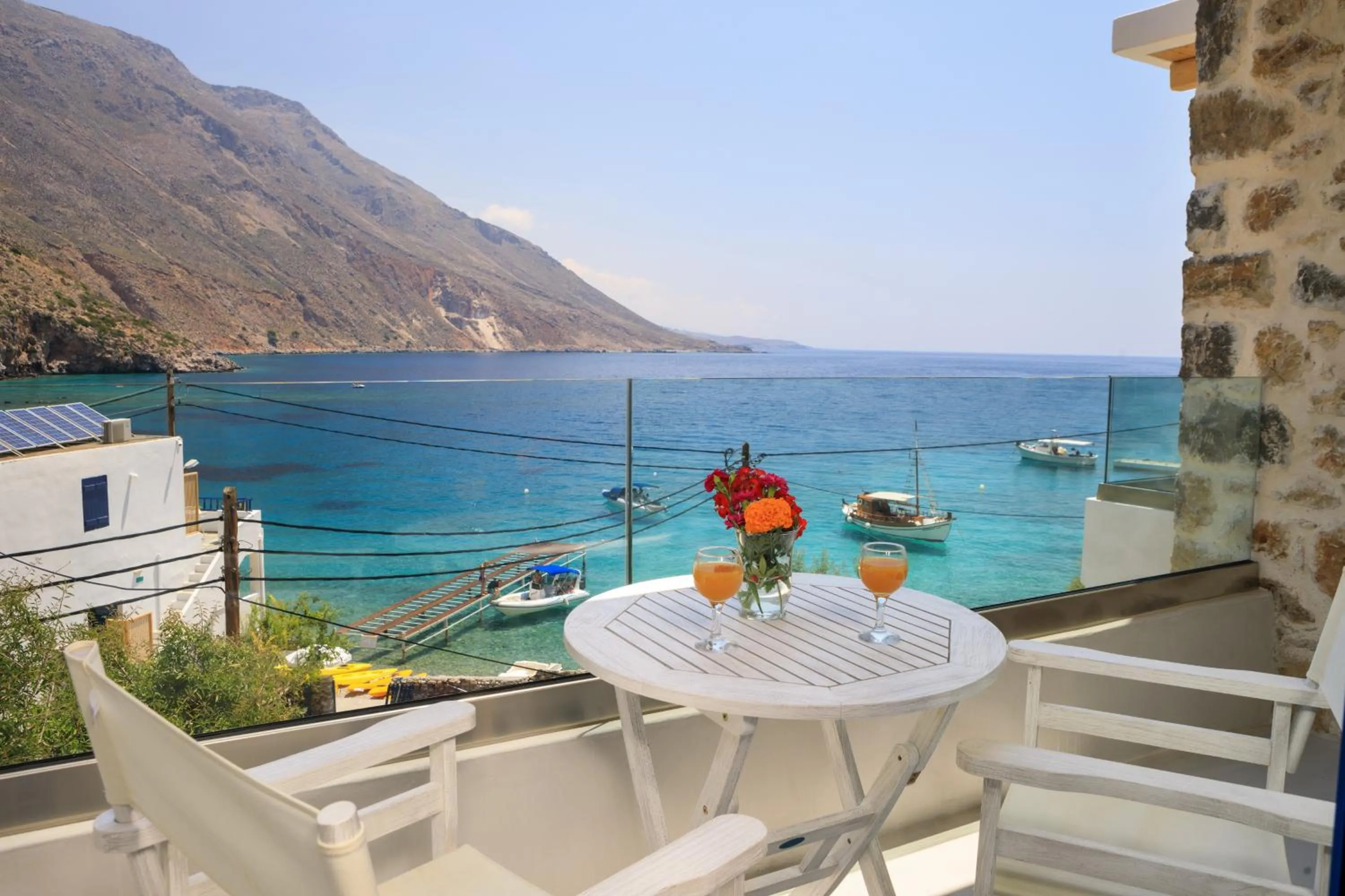 Balcony/Terrace in Molos Apartments