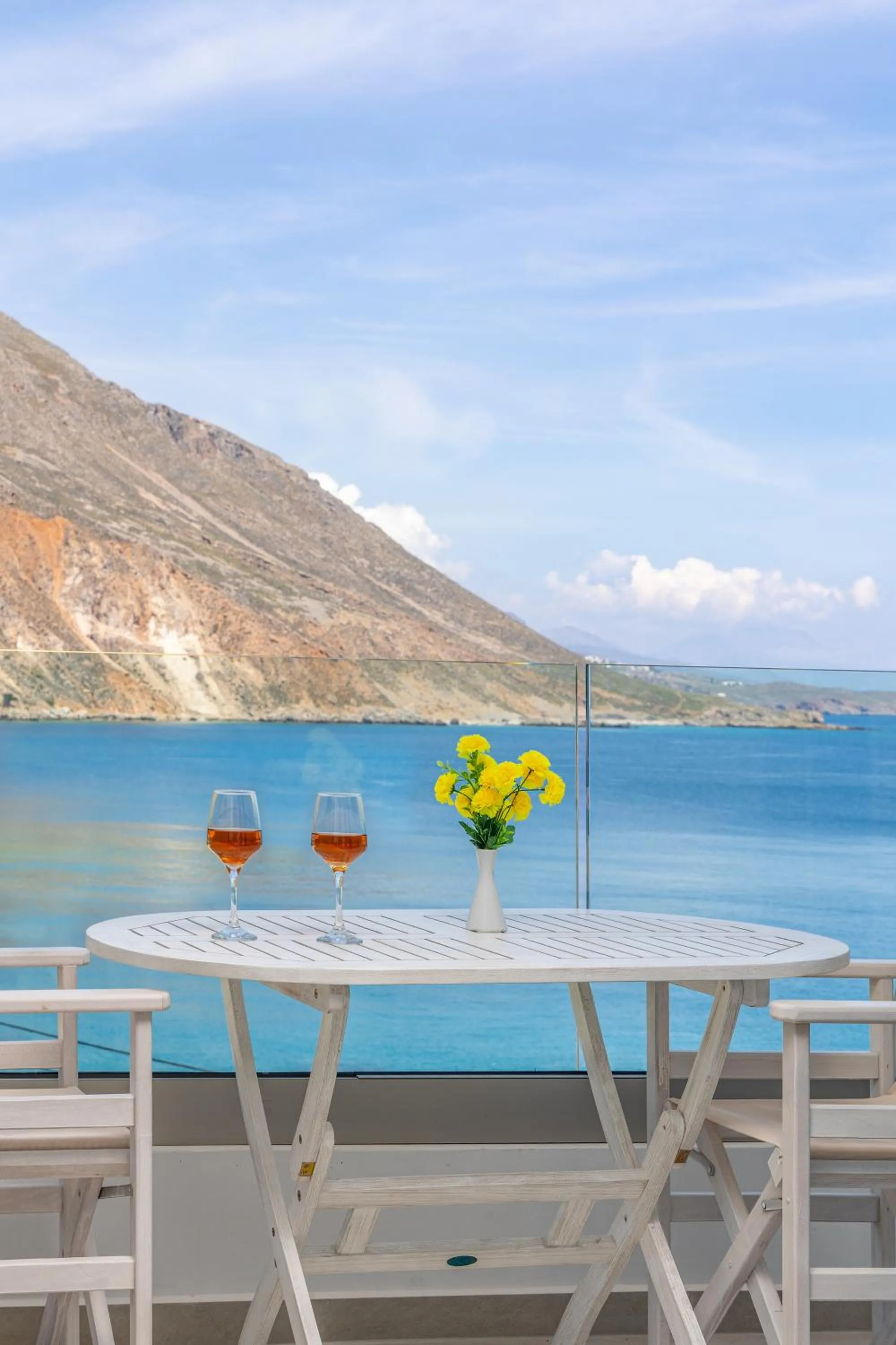 Balcony/Terrace in Molos Apartments