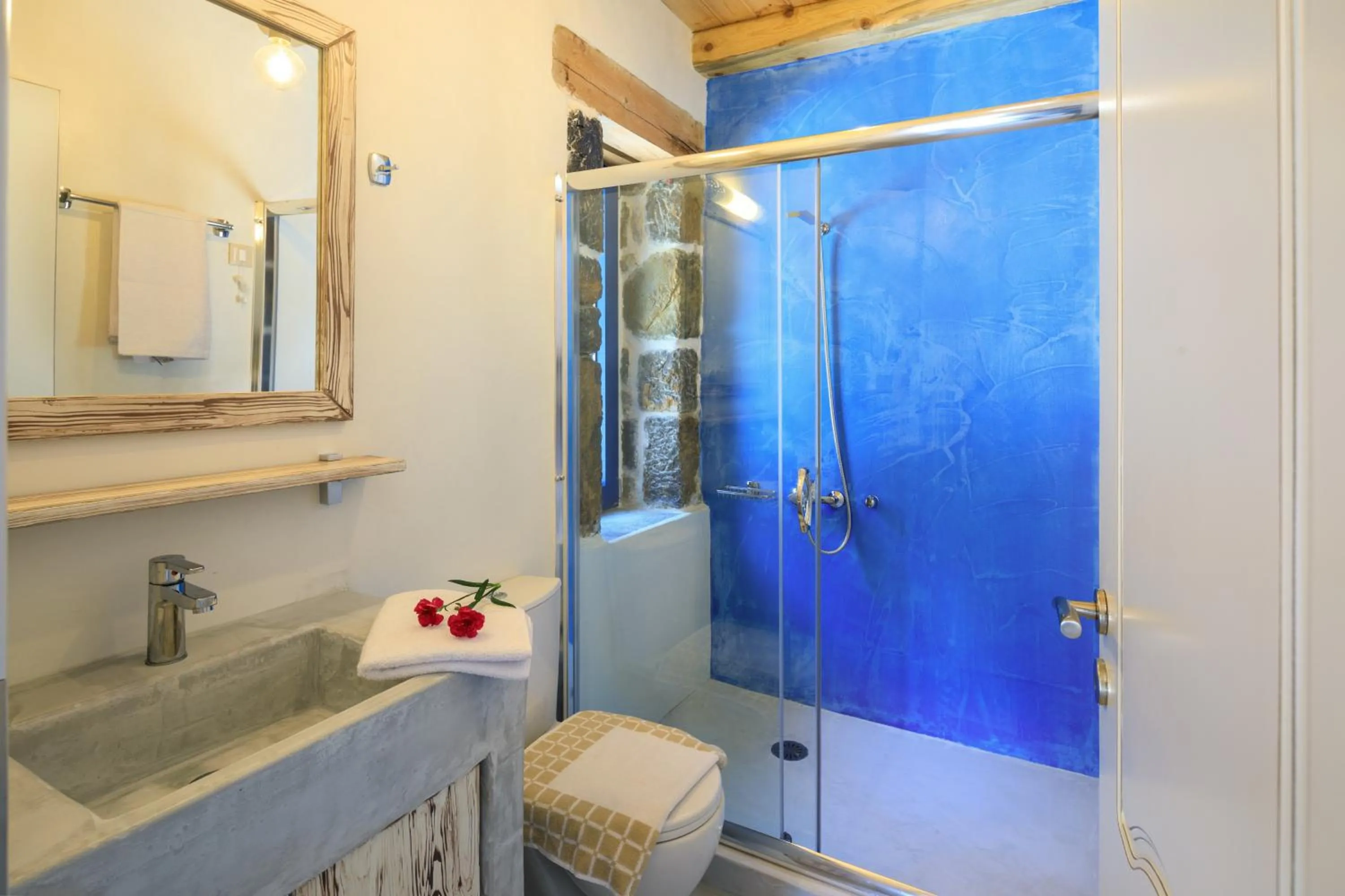 Bathroom in Molos Apartments