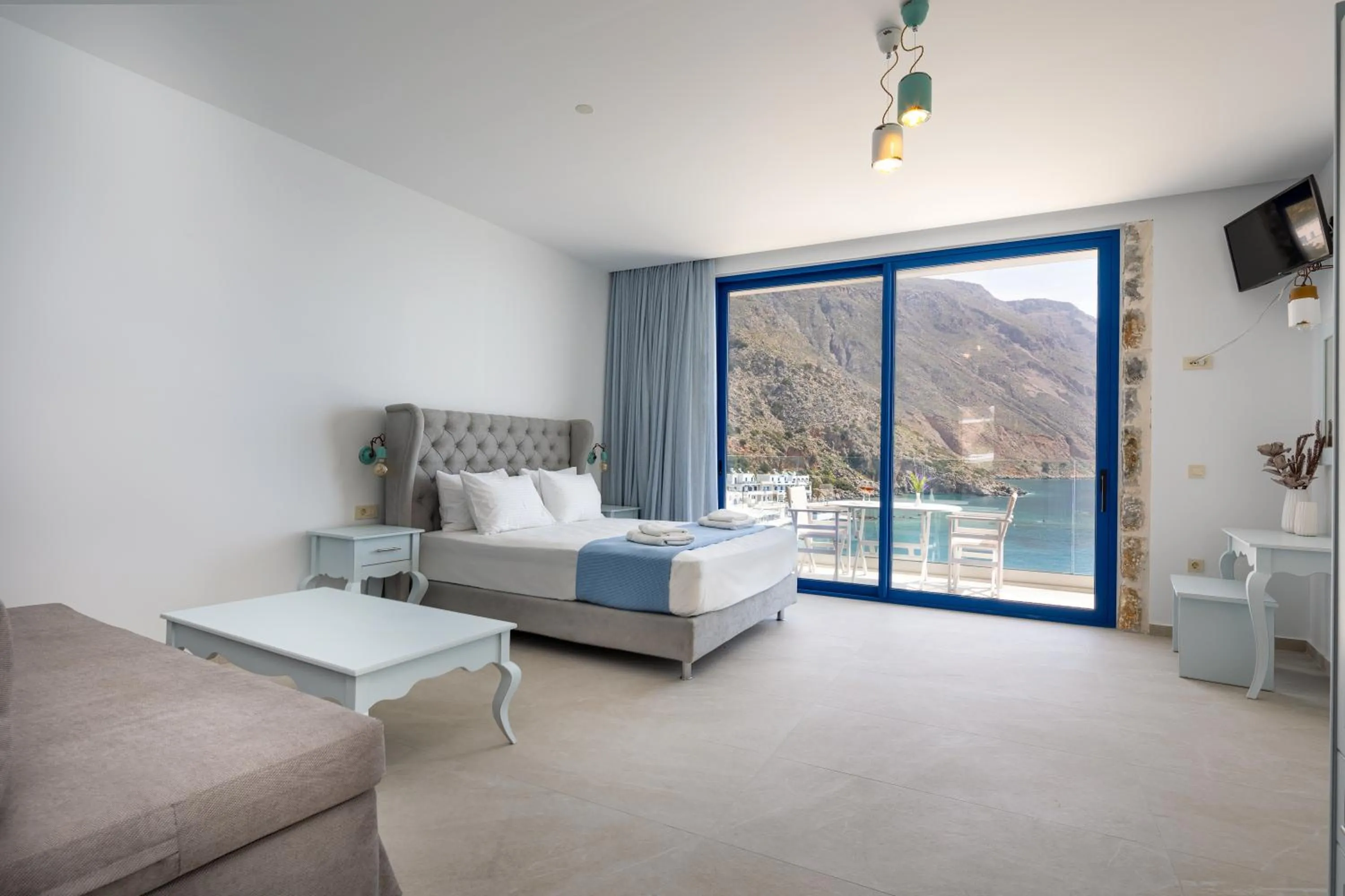 Bed in Molos Apartments