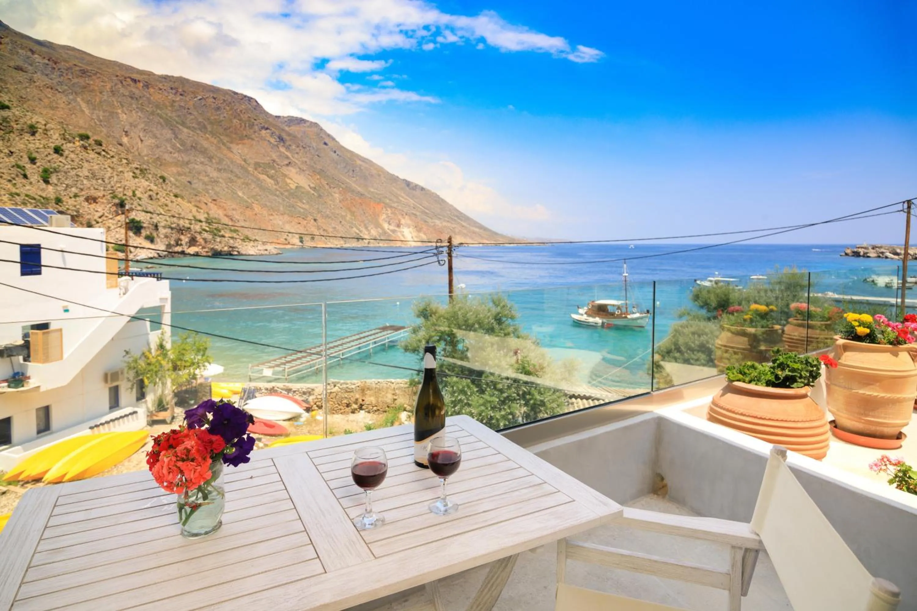 Balcony/Terrace in Molos Apartments