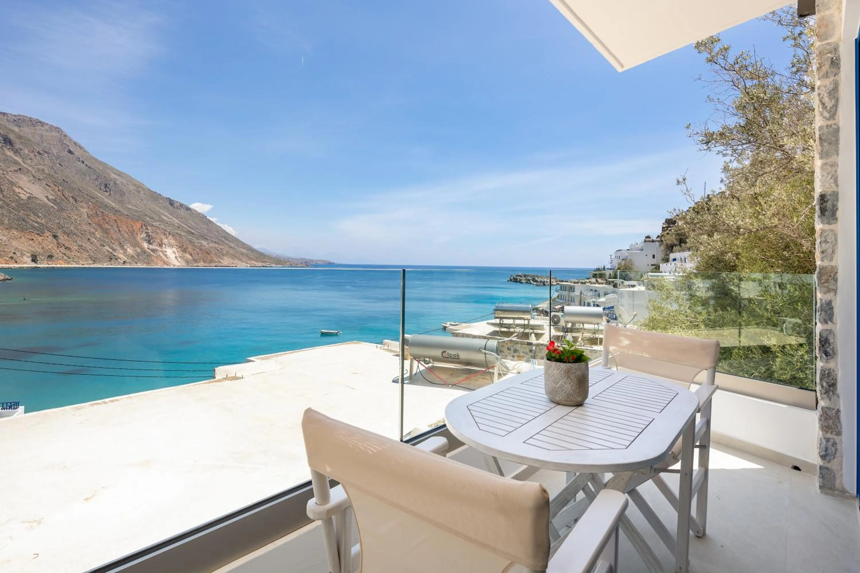 Natural landscape in Molos Apartments