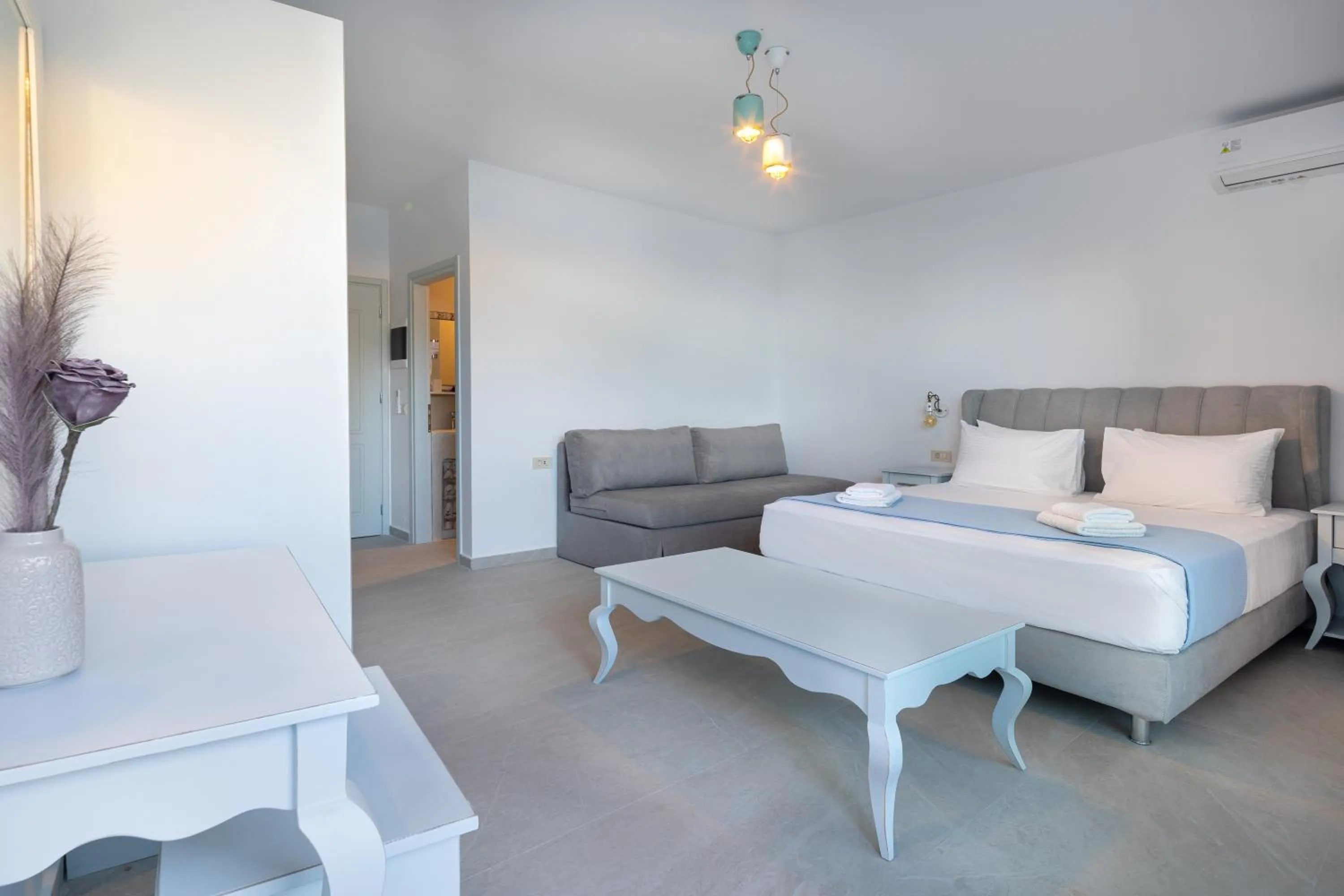 Bed in Molos Apartments