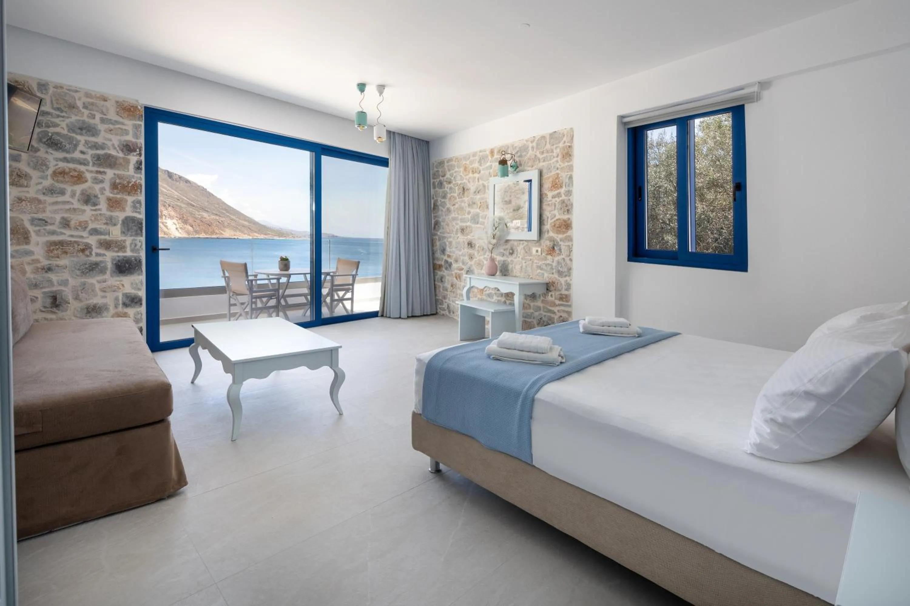 Bed in Molos Apartments