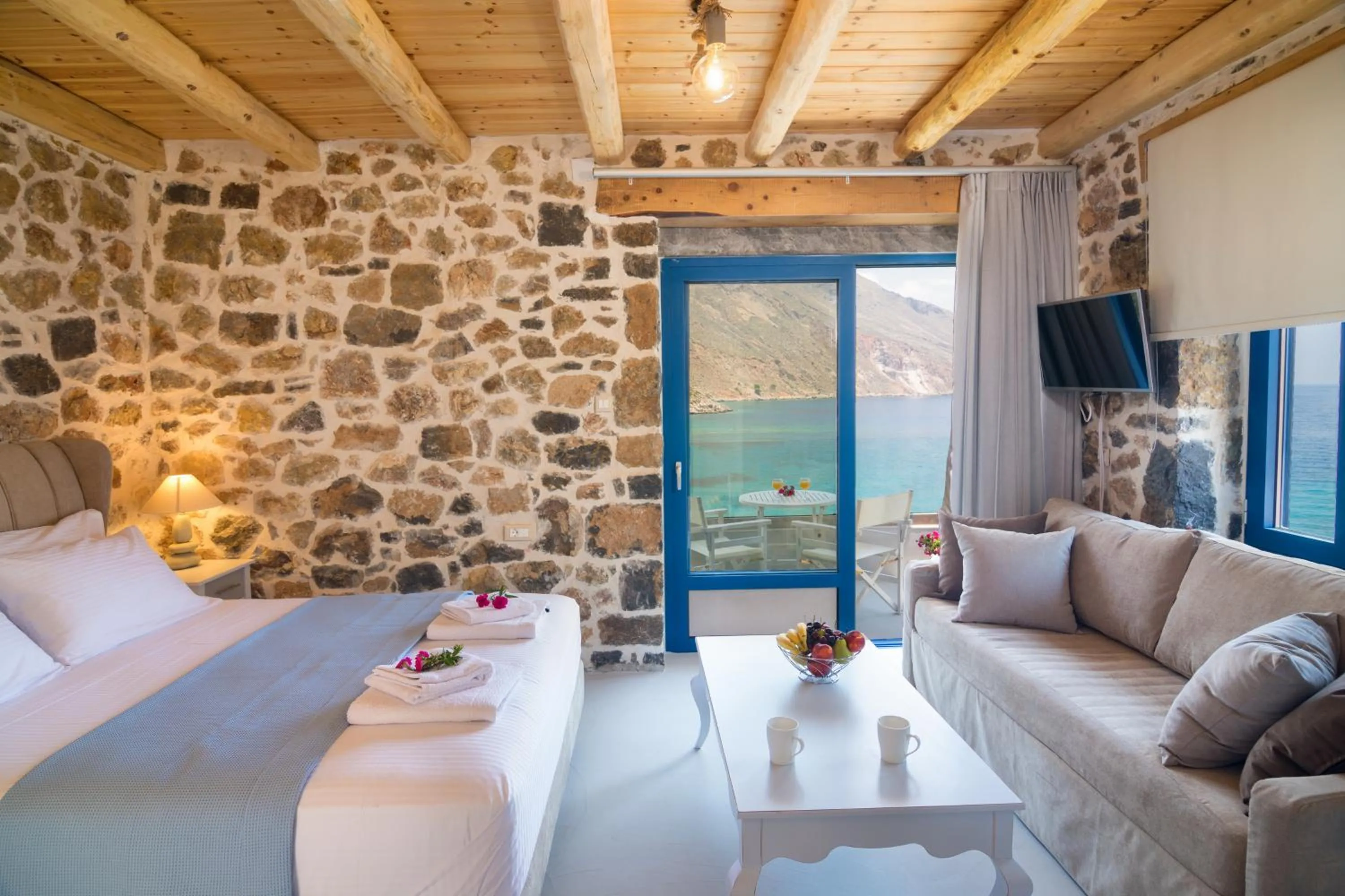 Bedroom in Molos Apartments