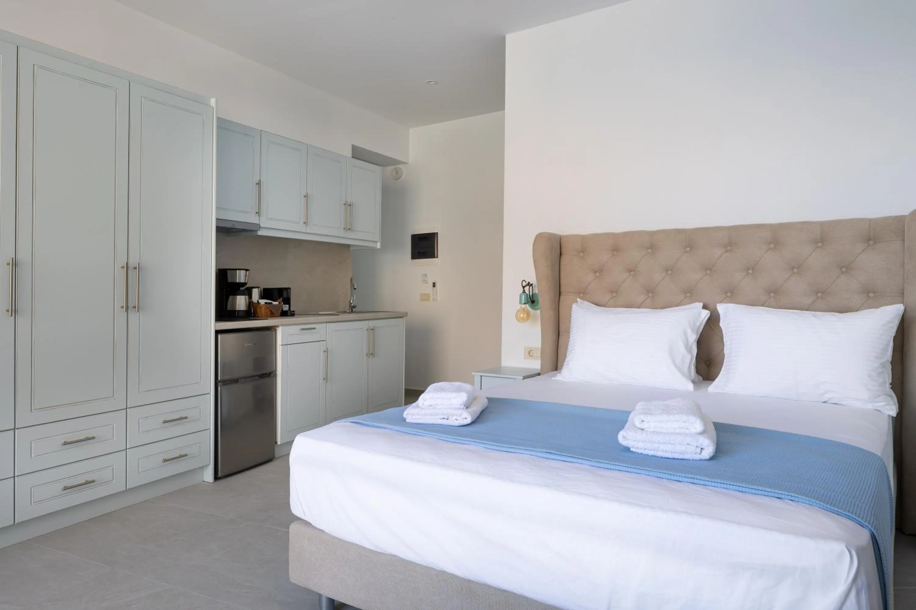 Bed in Molos Apartments