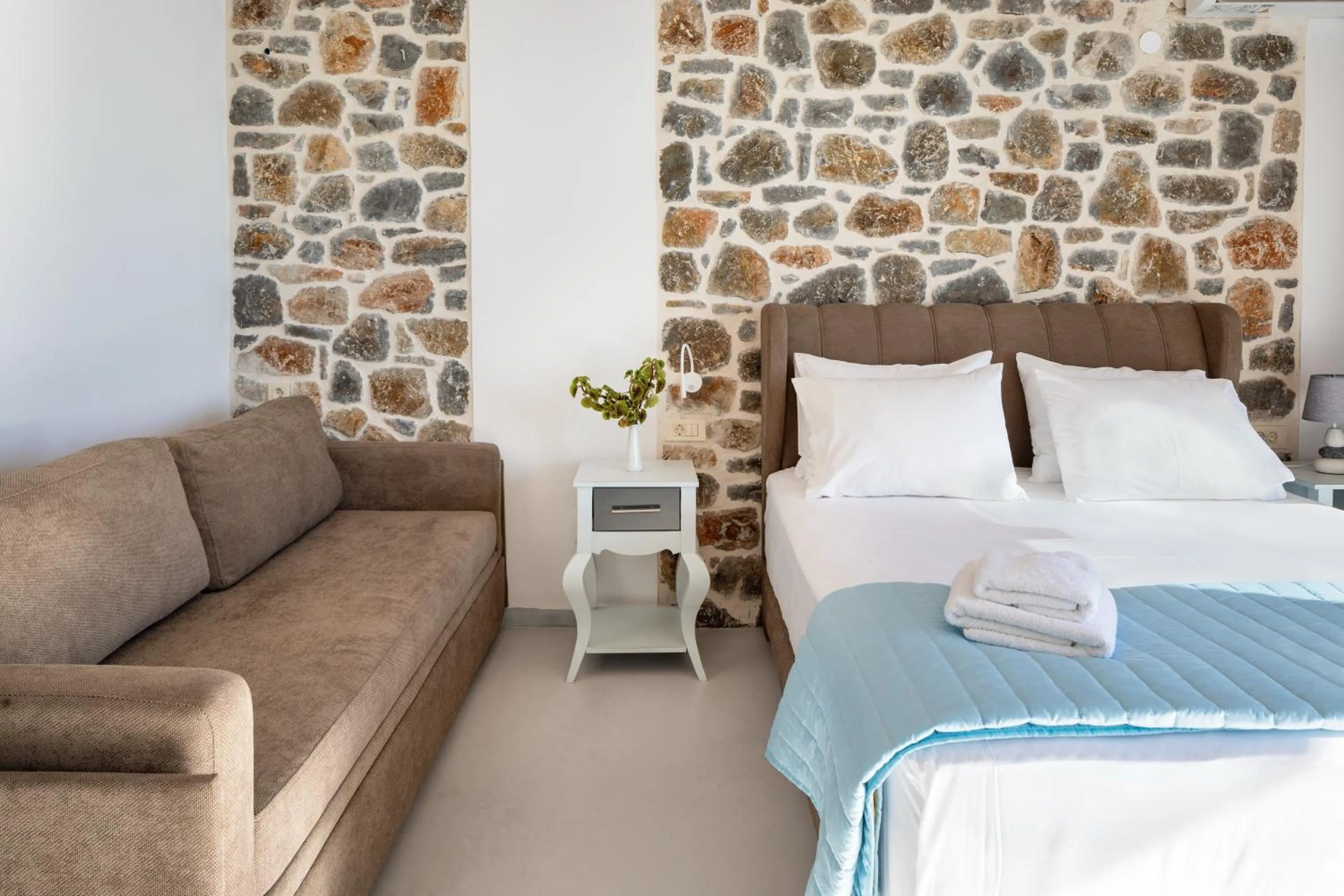 Bed in Molos Apartments