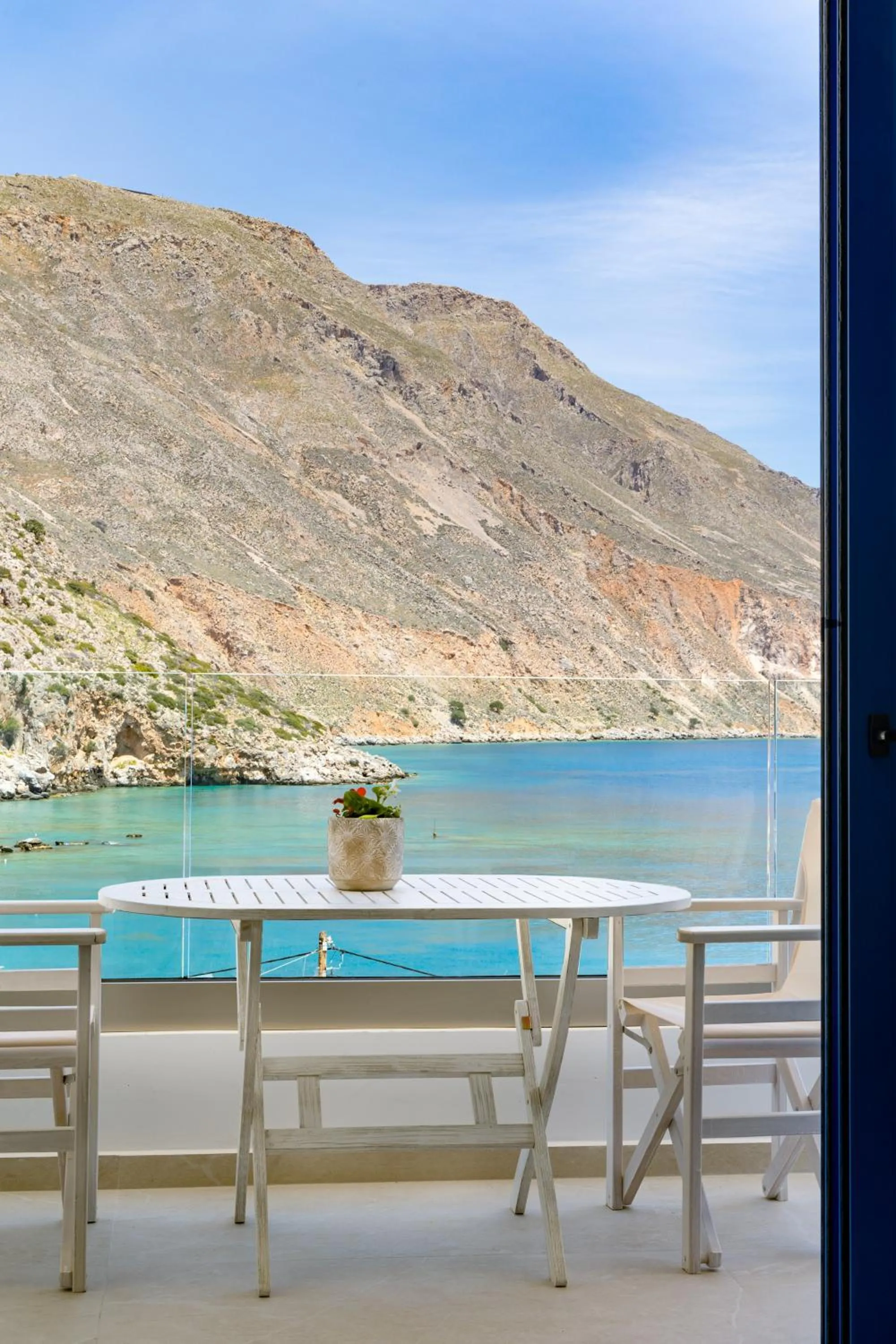 Natural landscape in Molos Apartments