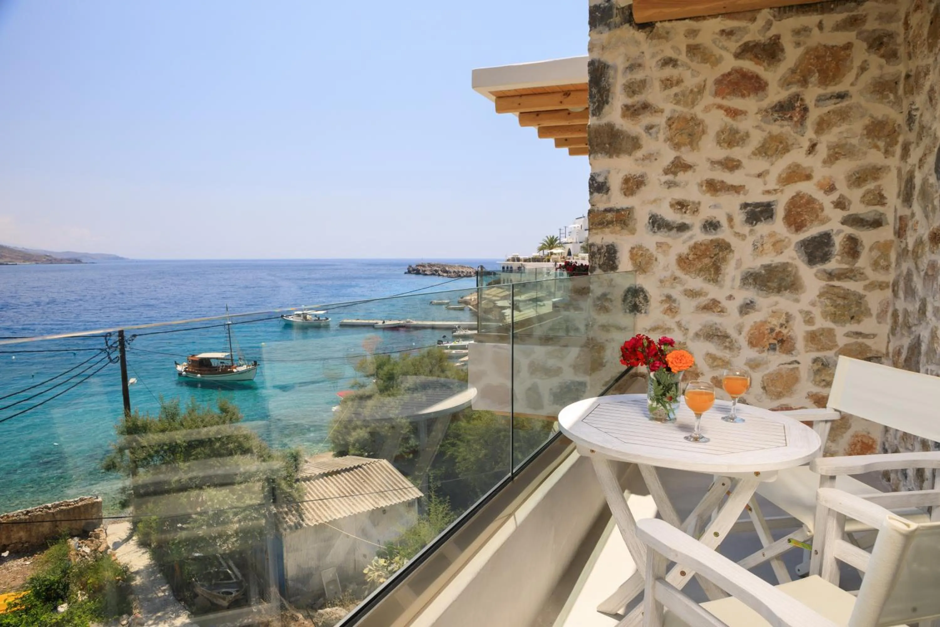 Balcony/Terrace in Molos Apartments