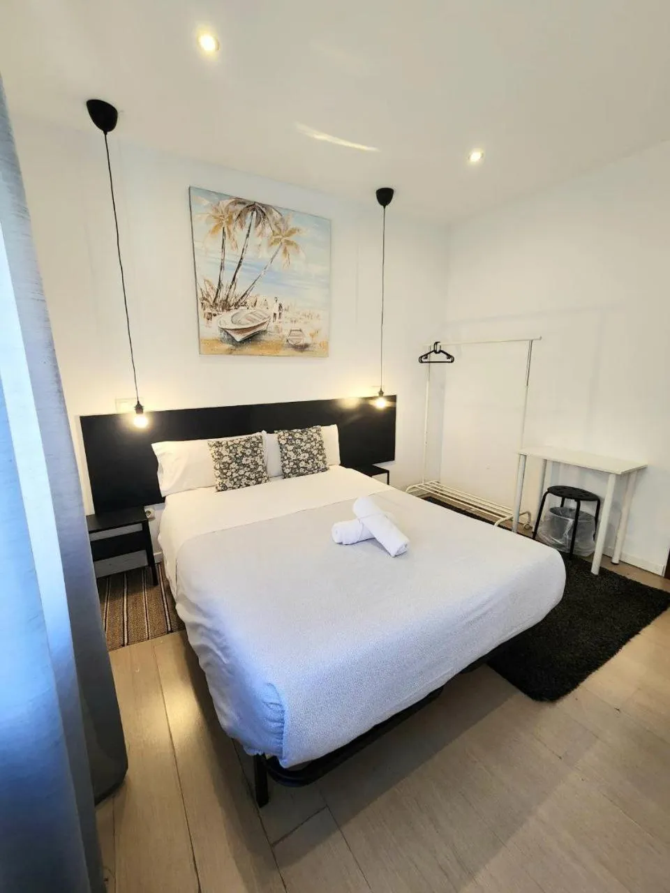 Bed in AYZ Javier Cabrini - Auto check-in property