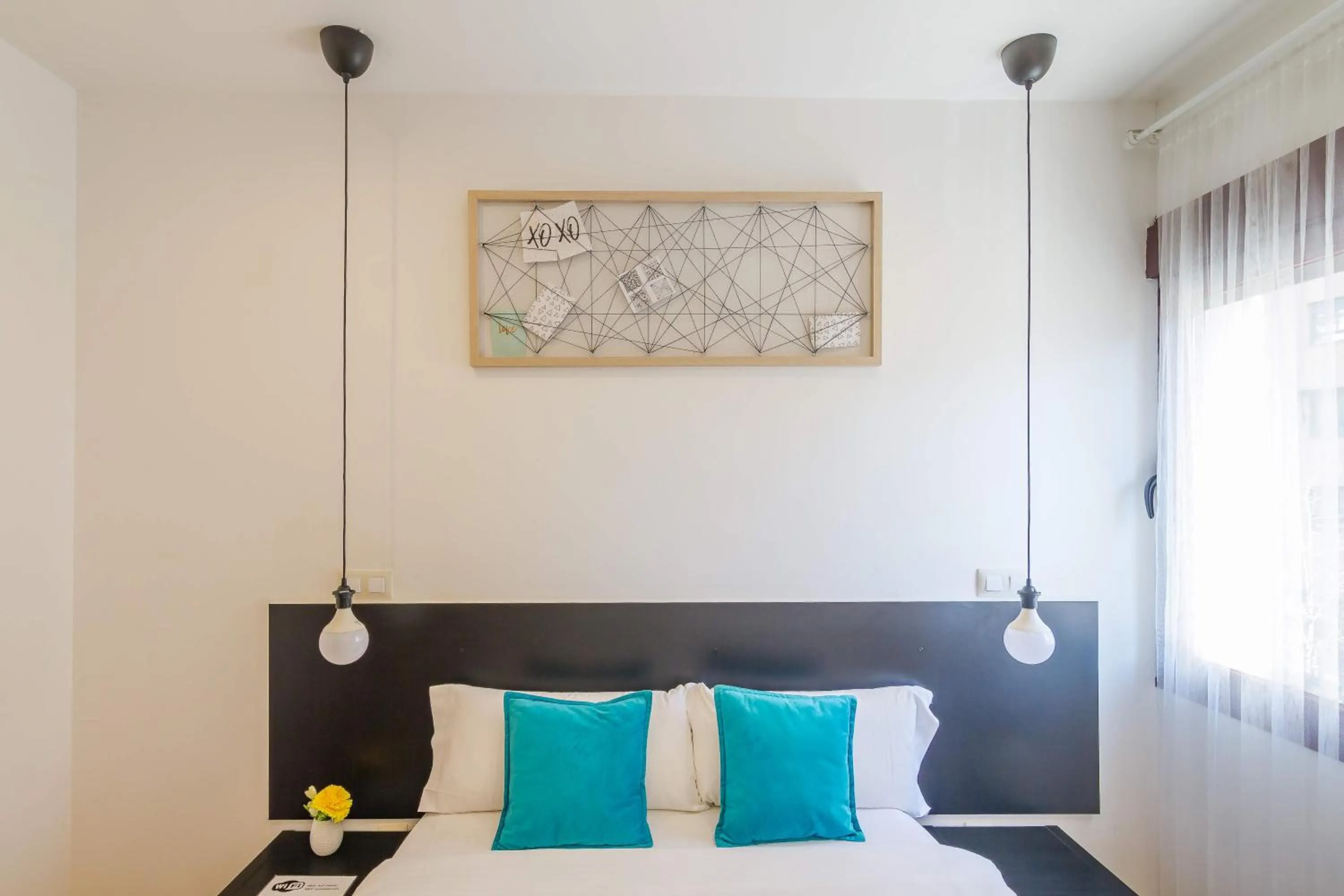 Bed in AYZ Javier Cabrini - Auto check-in property