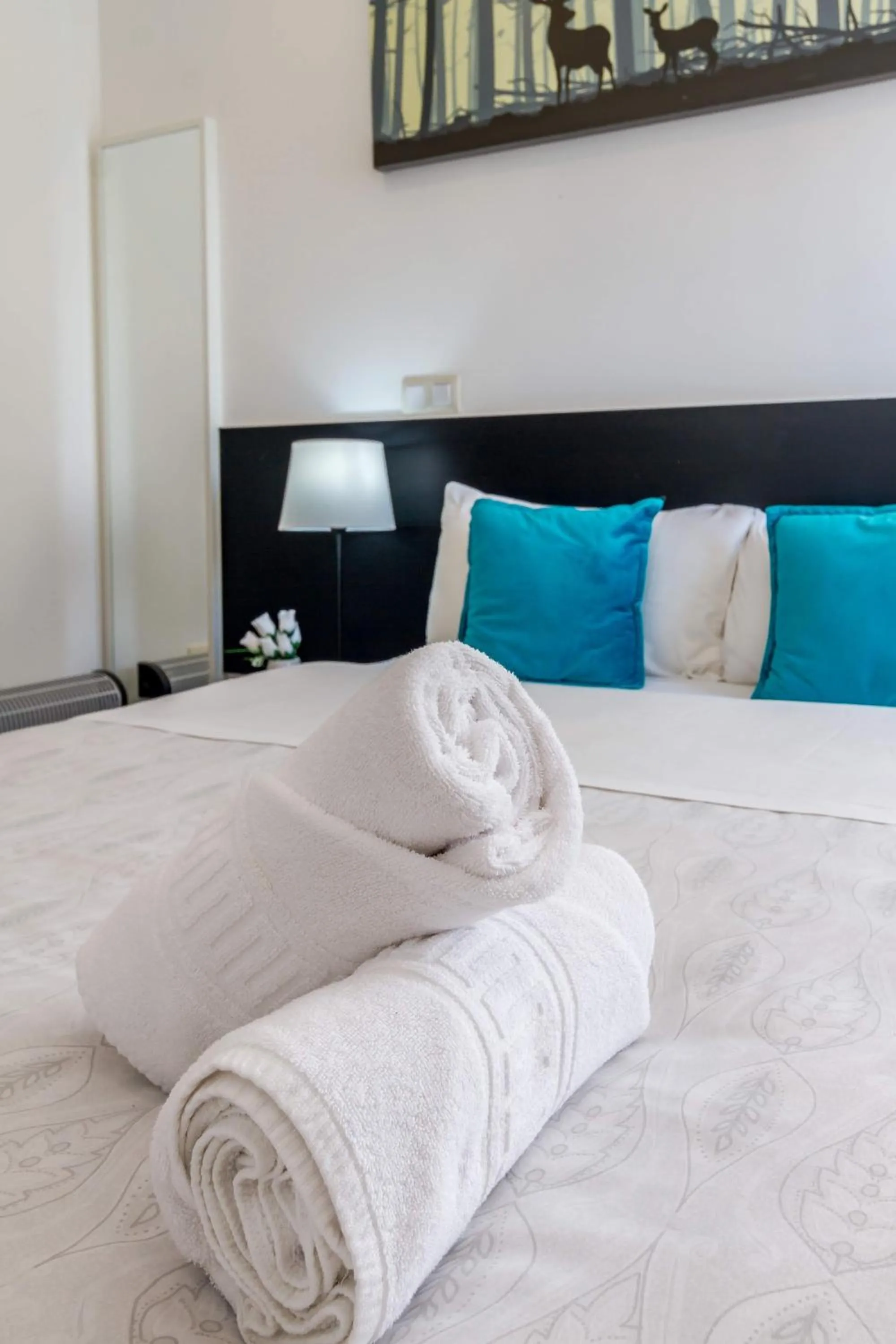 Bed in AYZ Javier Cabrini - Auto check-in property