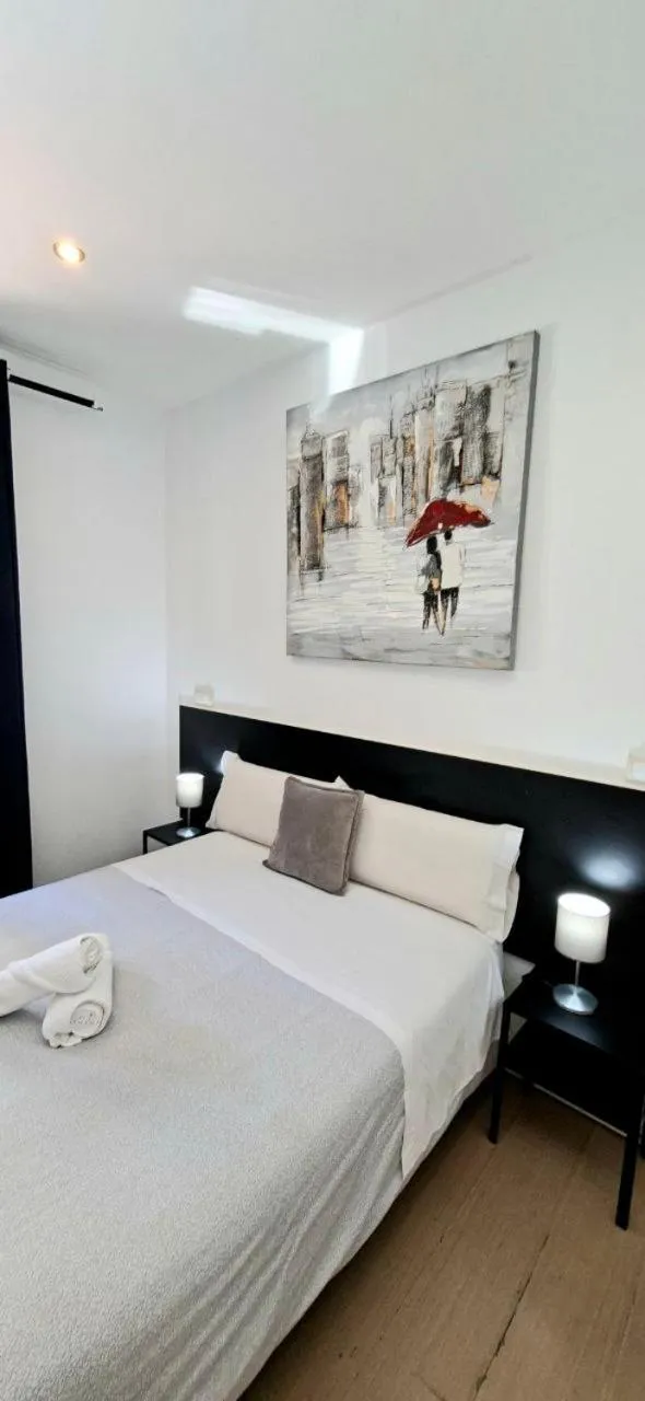 Bed in AYZ Javier Cabrini - Auto check-in property