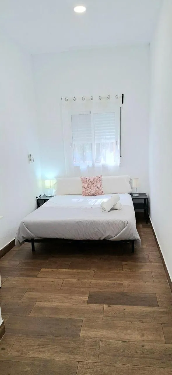 Bed in AYZ Javier Cabrini - Auto check-in property