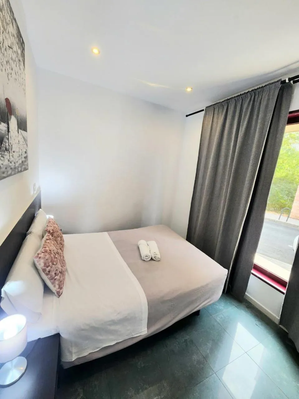 Bed in AYZ Javier Cabrini - Auto check-in property