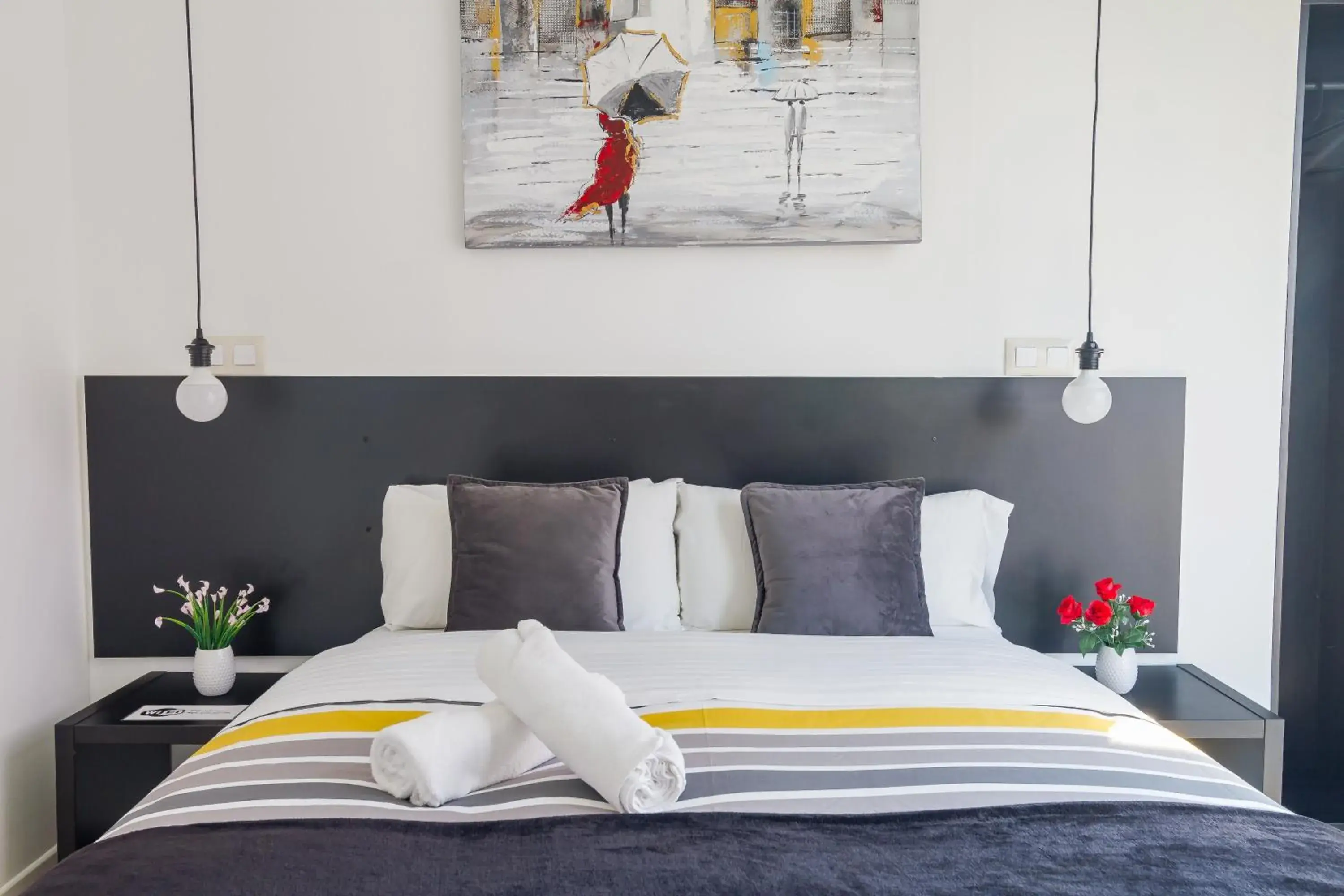 Deluxe Double Room with Shared Bathroom in AYZ Javier Cabrini - Auto check-in property Deluxe Double Room with Shared Bathroom in AYZ Javier Cabrini - Auto check-in property