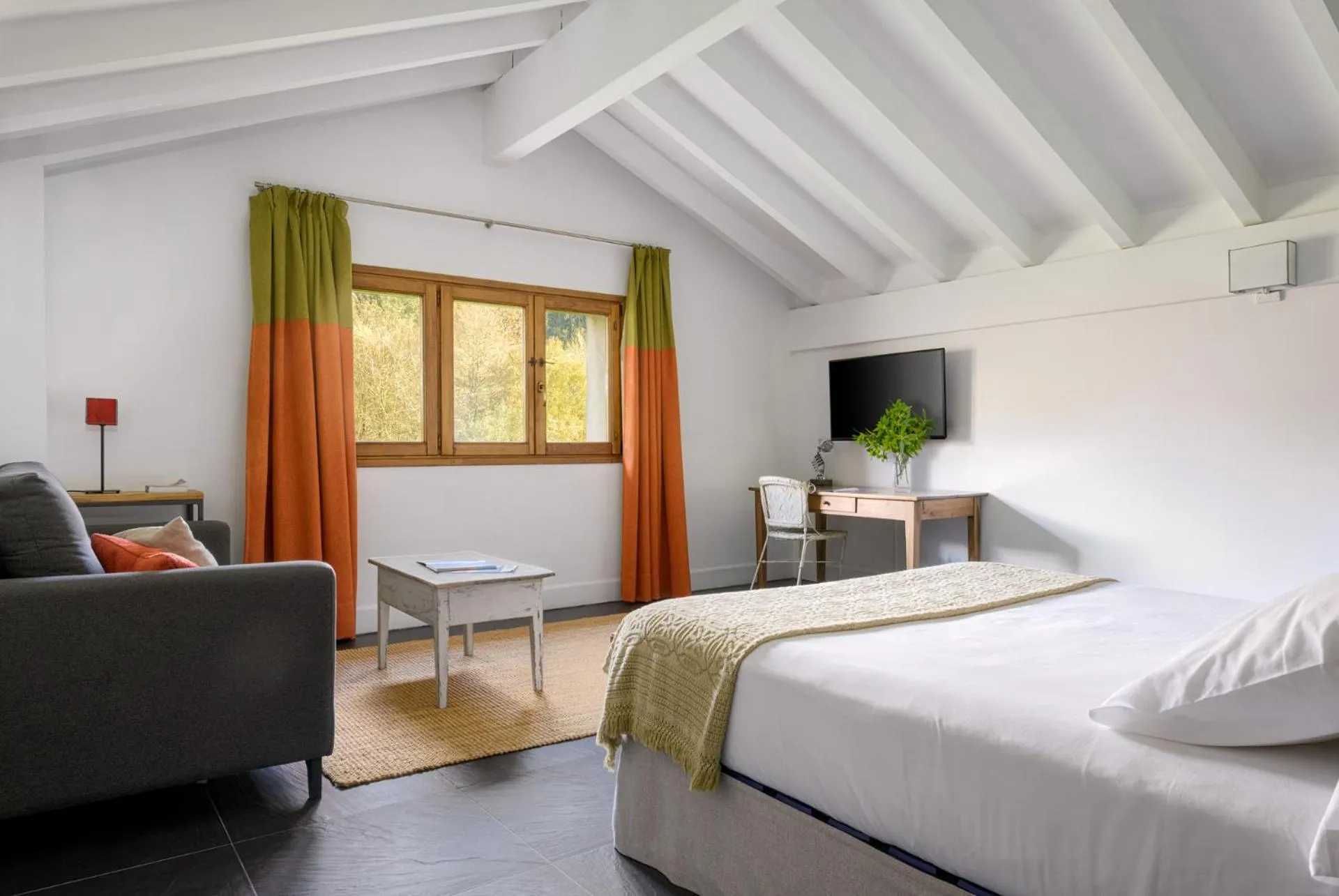 Photo of the whole room, Bed in Casa Rural Errota-Barri