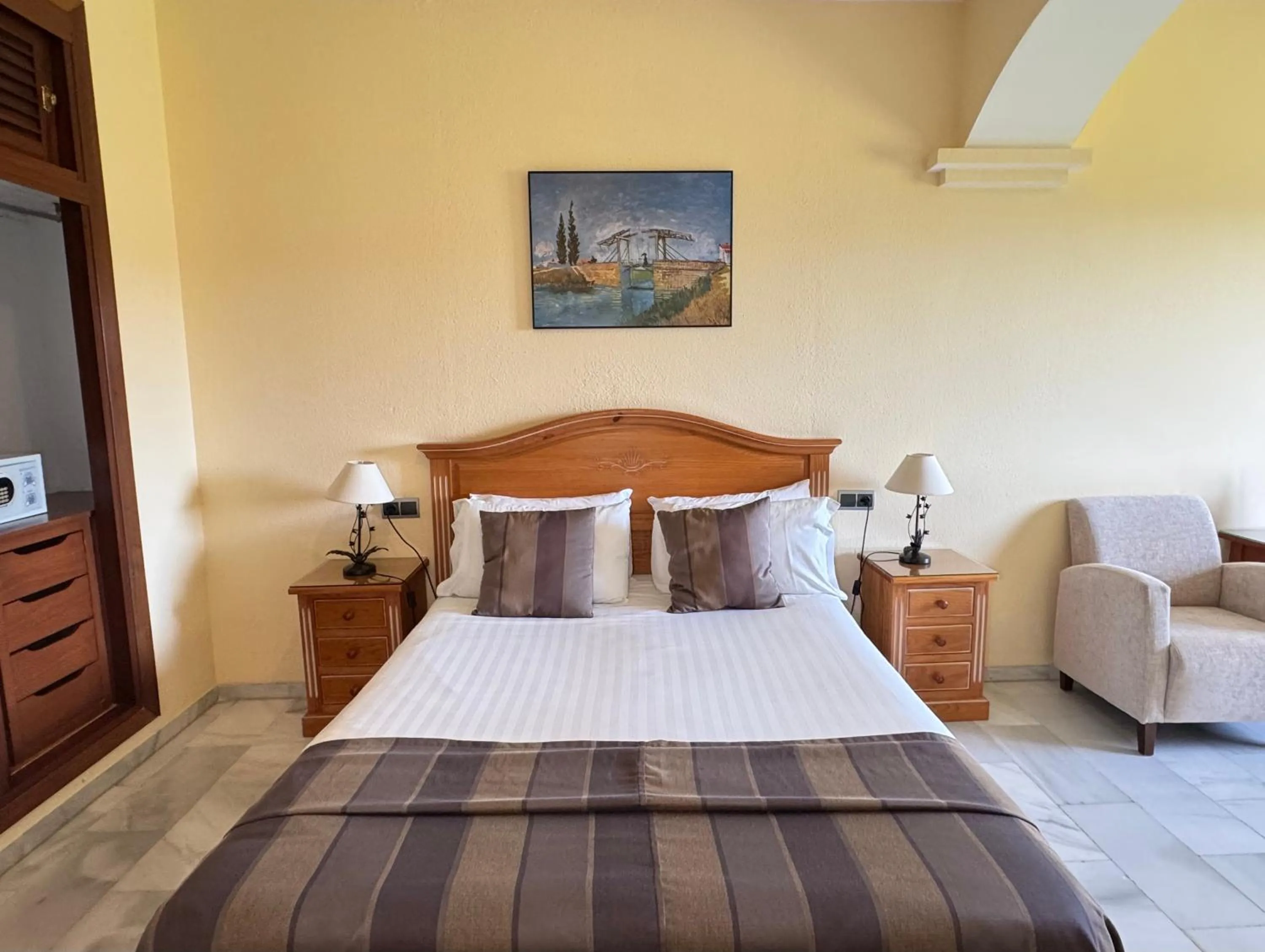 Bedroom, Bed in Macdonald Leila Playa Resort