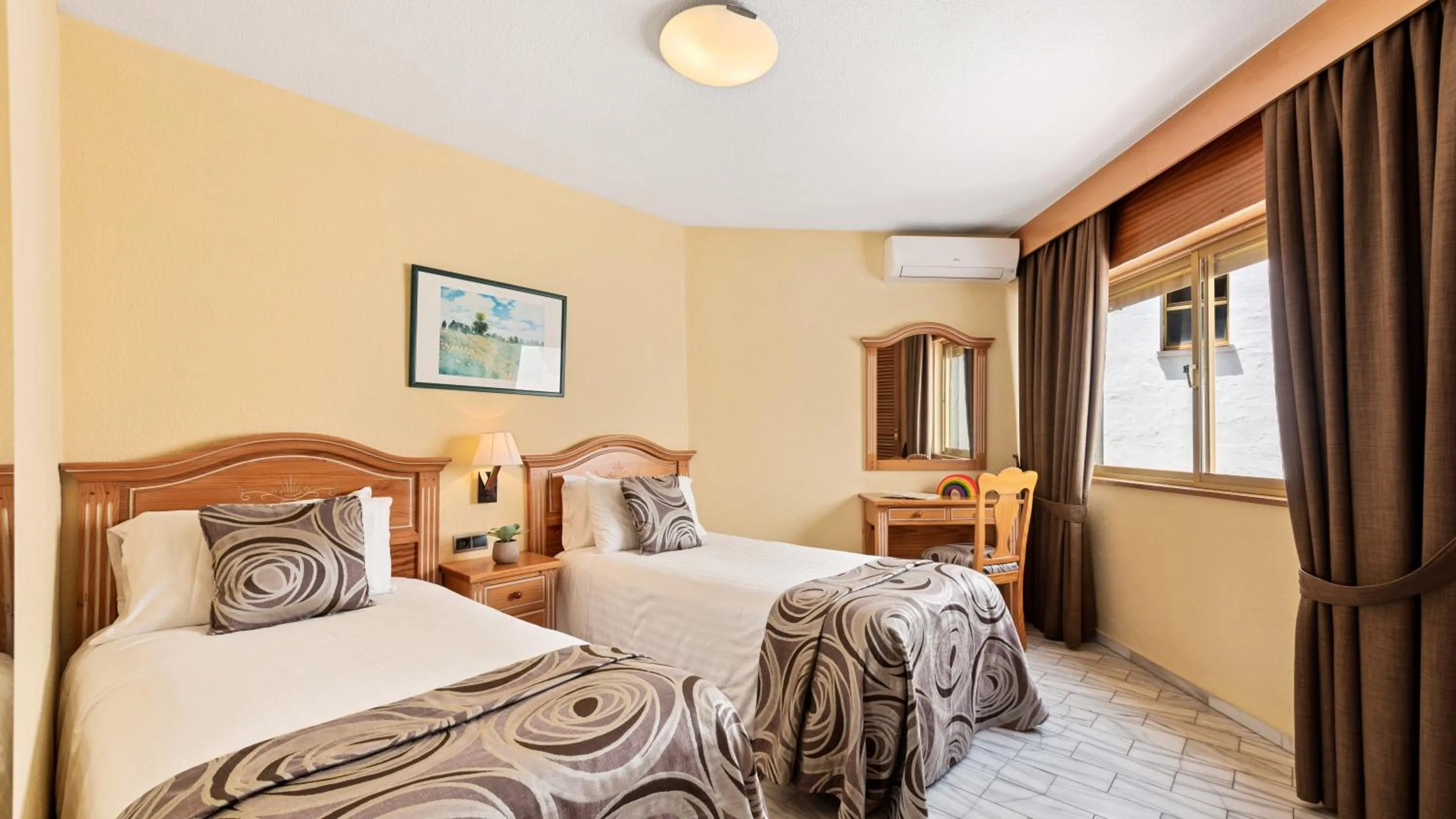 Bed in Macdonald Leila Playa Resort