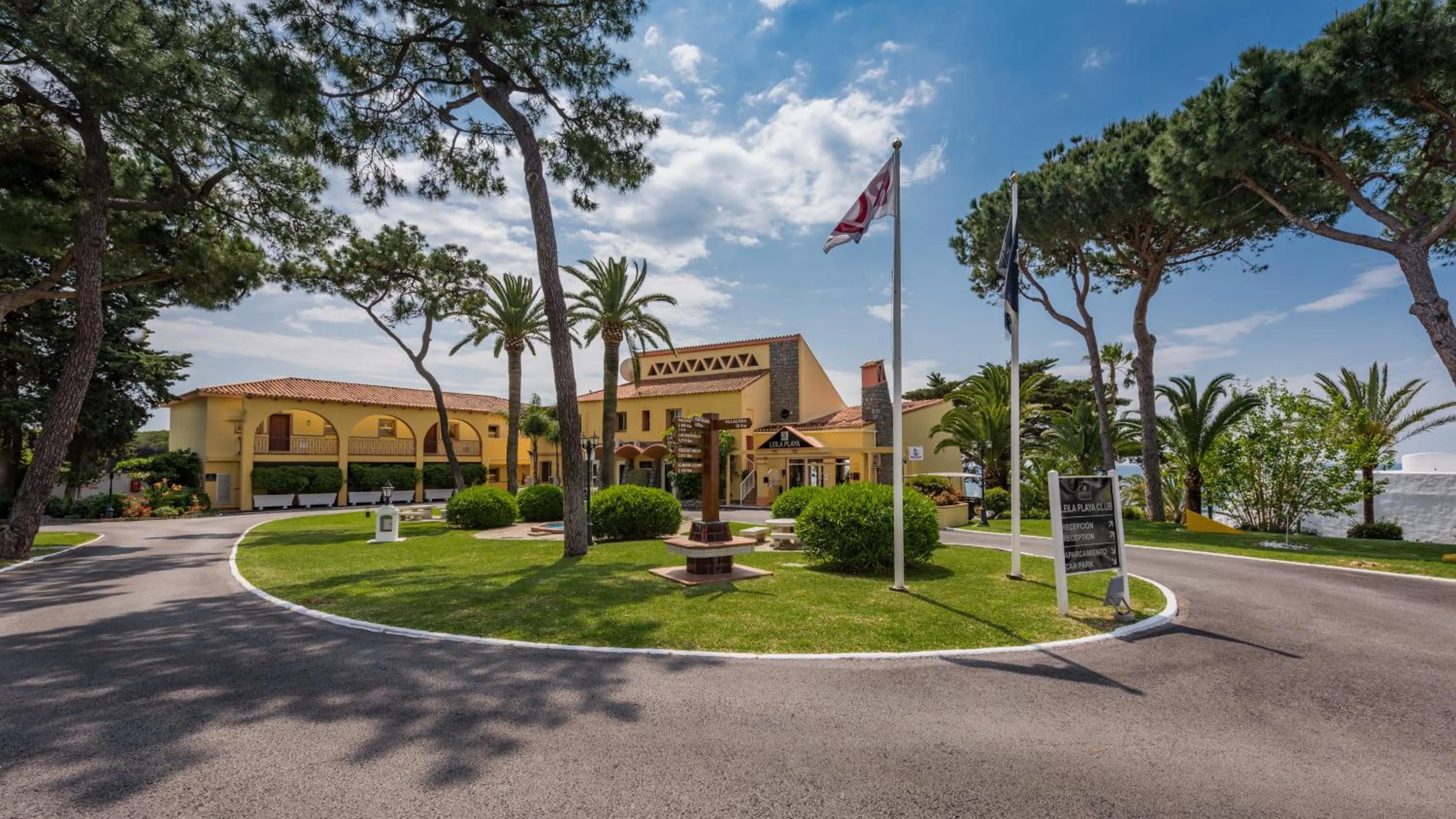 Facade/entrance in Macdonald Leila Playa Resort