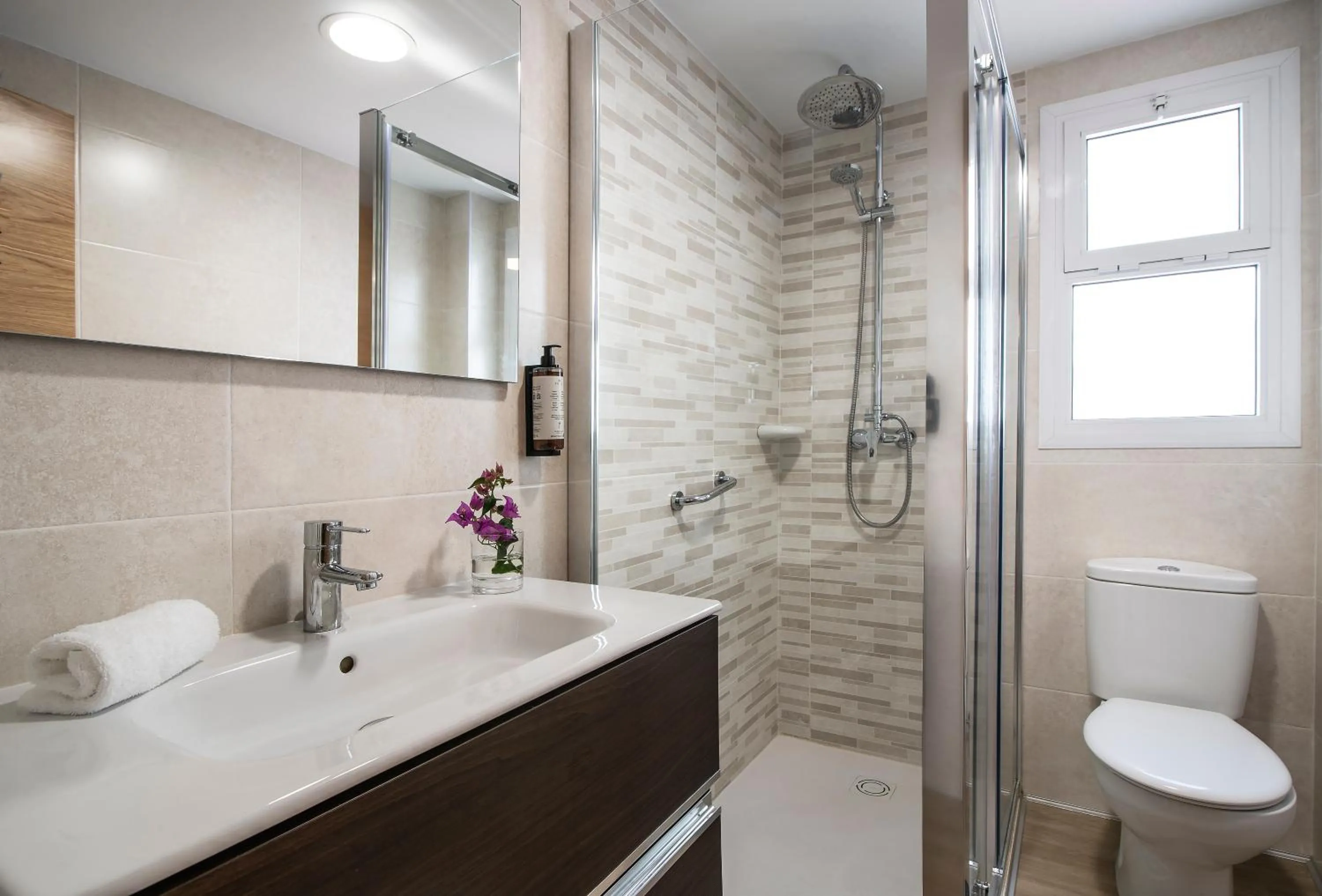 Bathroom in Macdonald Leila Playa Resort