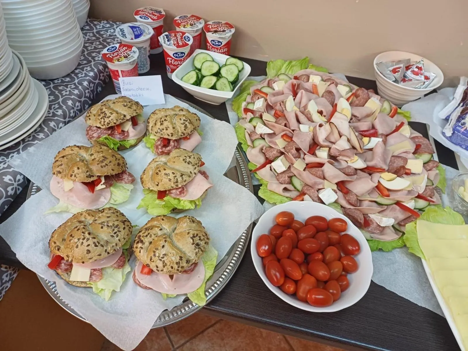 Breakfast in Art HOTEL