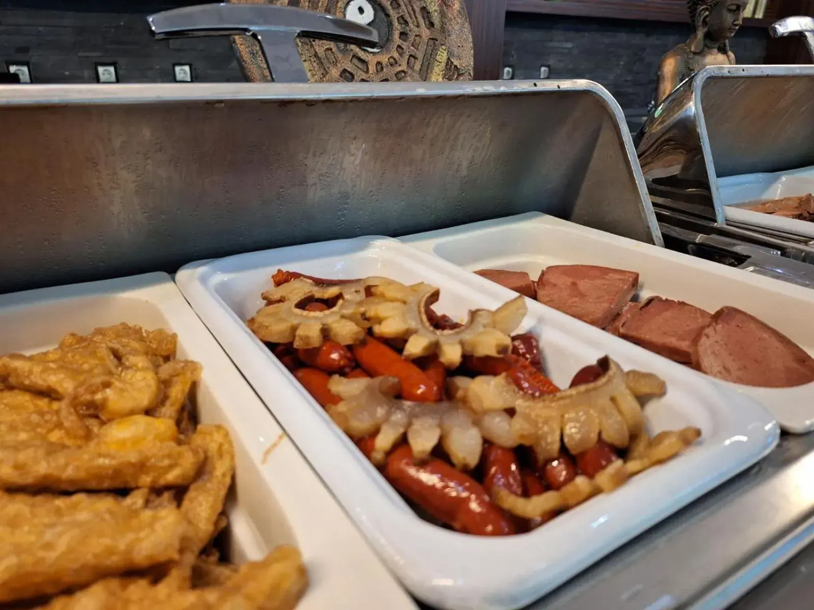 Food and drinks in Duna Garden Hotel Food and drinks in Duna Garden Hotel