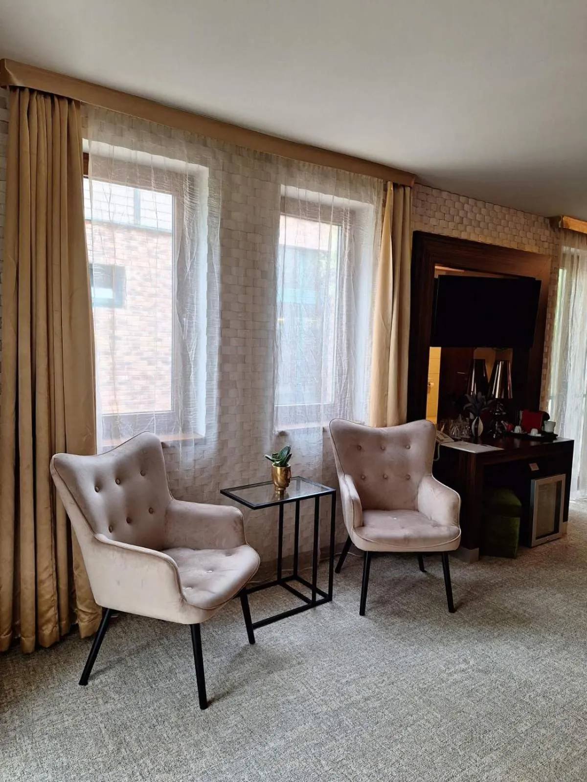 Living room in Duna Garden Hotel